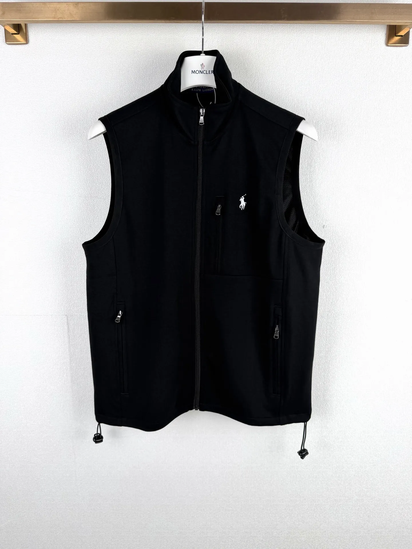 Logo Embroidery Reversible Gilet D24023629