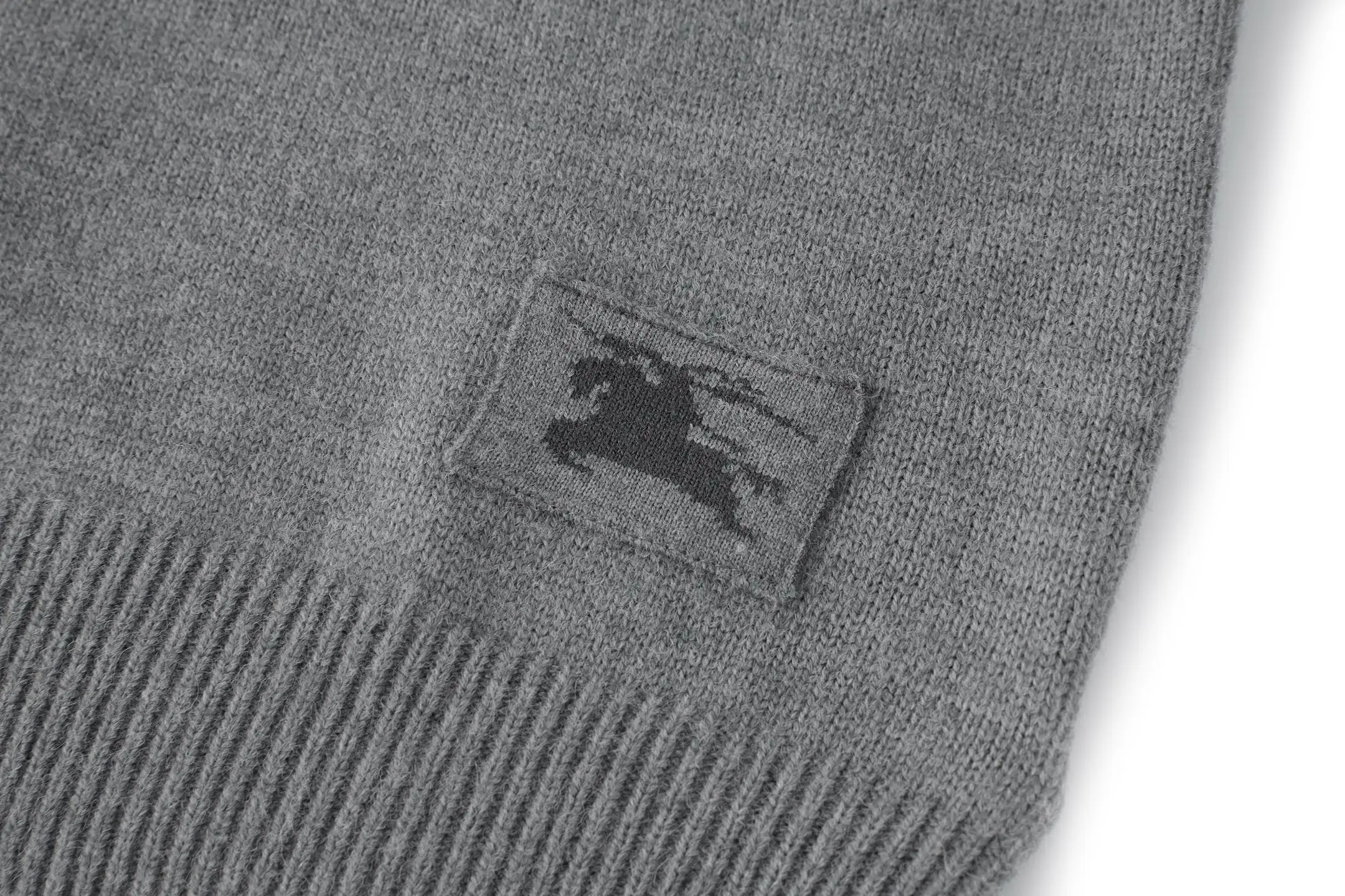 EKD Label Cashmere-Blend Crew-Neck Sweater D24521056 — view 5
