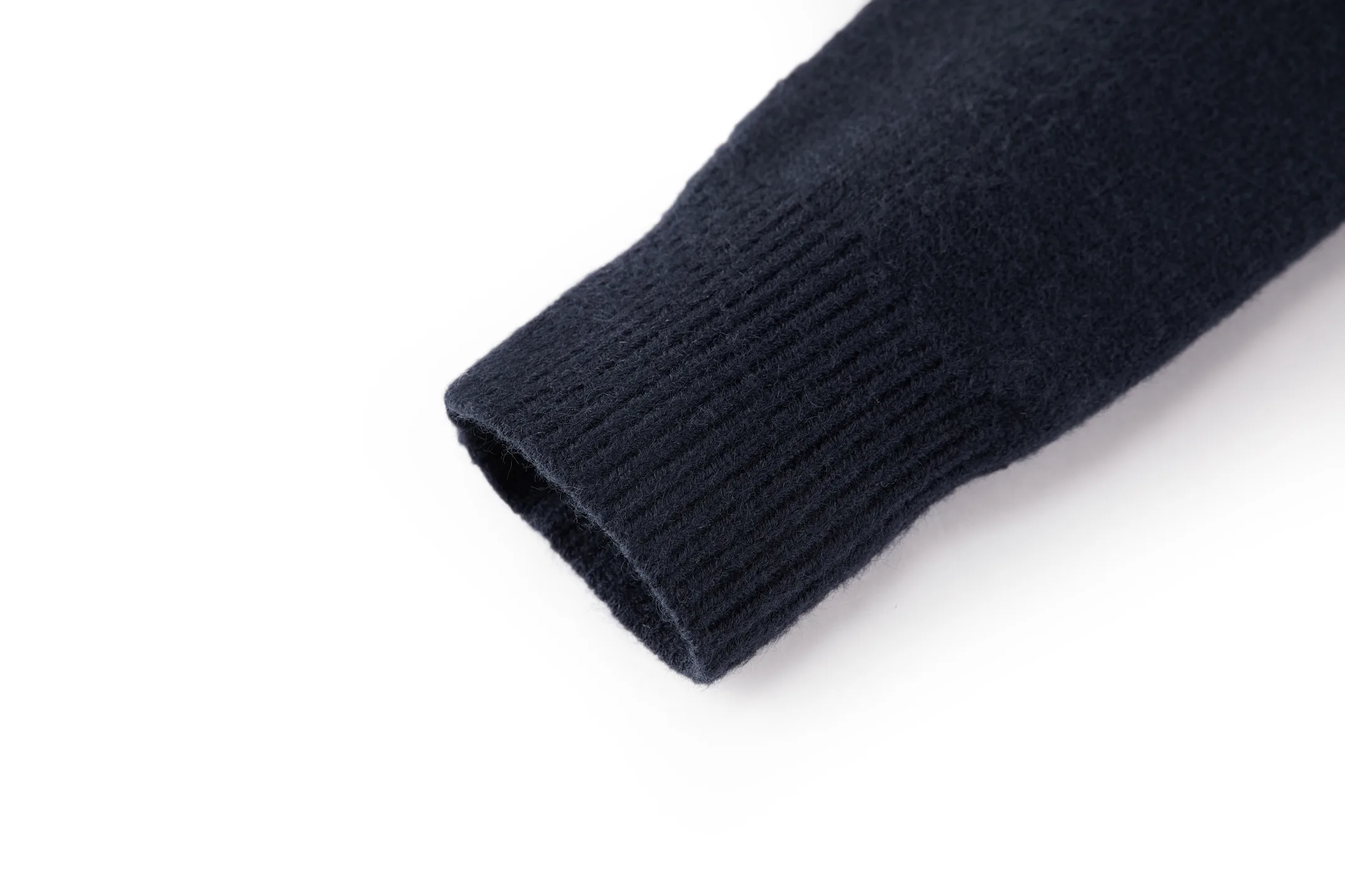 EKD Label Cashmere-Blend Crew-Neck Sweater D24521057 — view 6