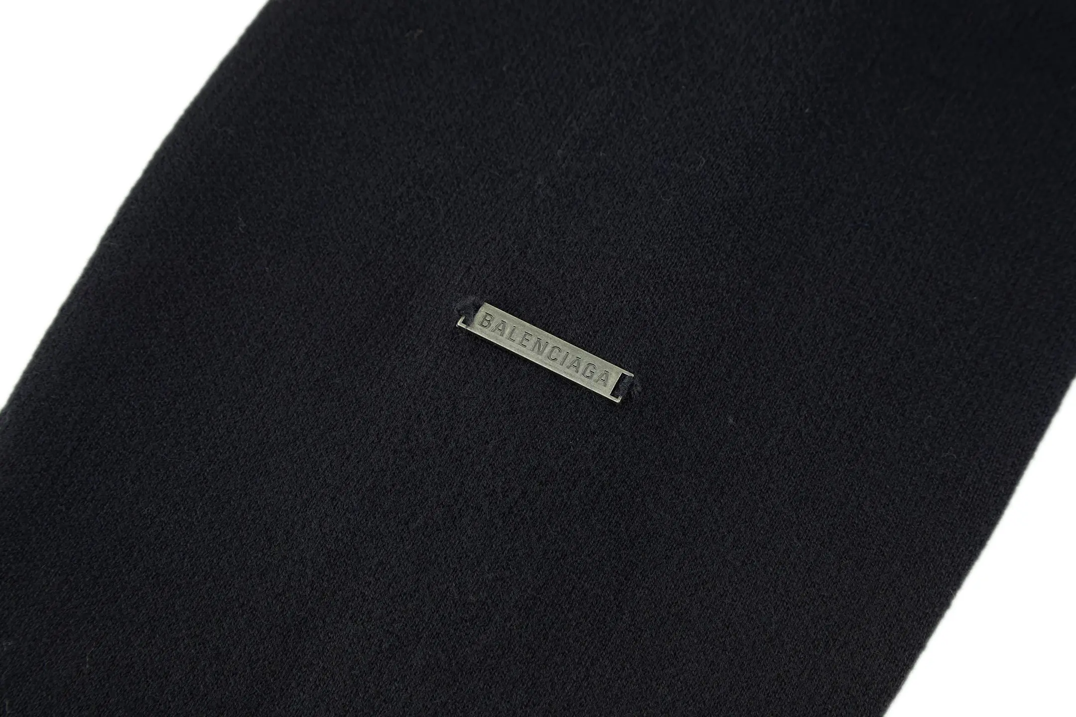 Logo-Plaque Wool-Blend Crew-Neck Sweater D24521183 — view 5
