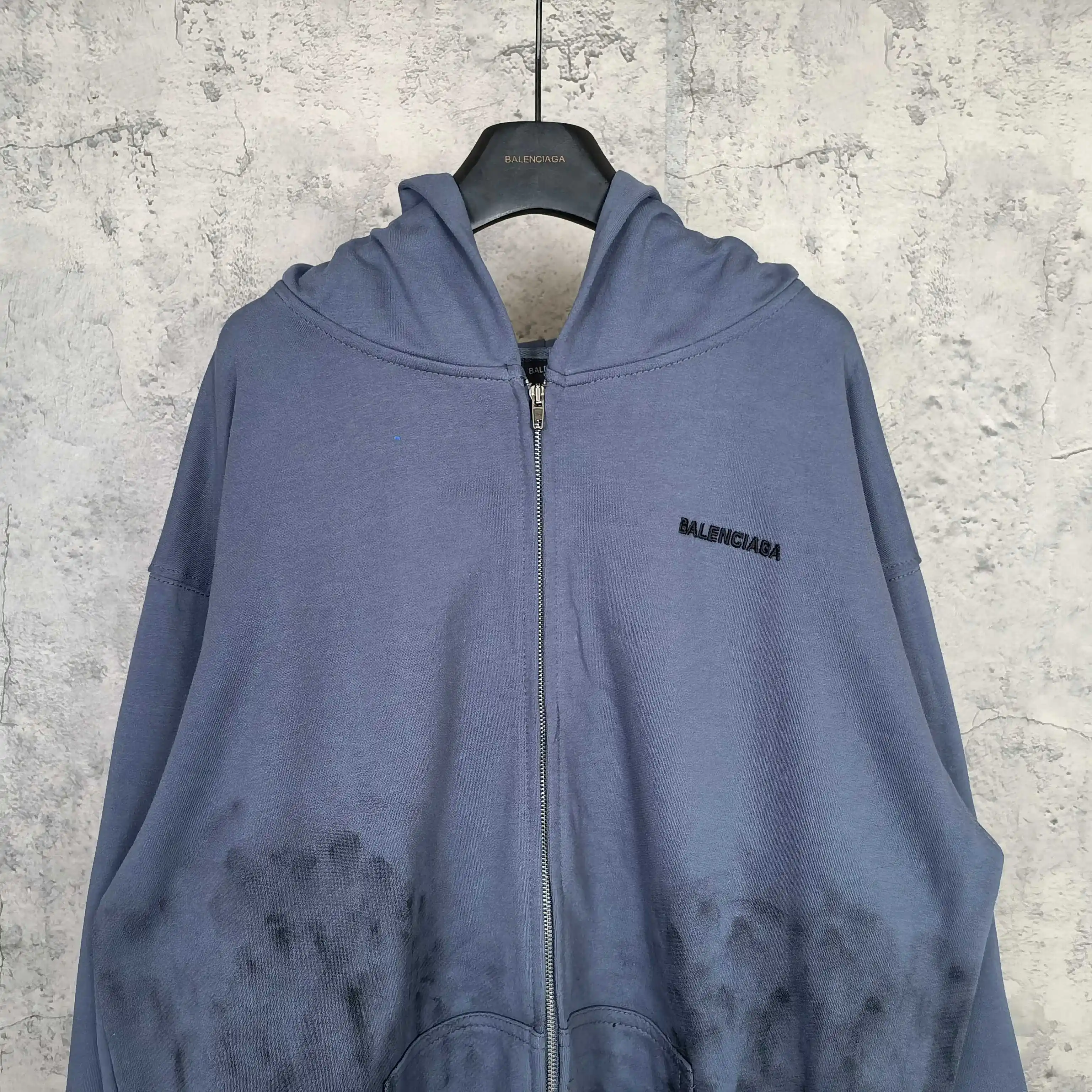 Distressed Paint-Splatter Zip-Up Hoodie D24523220 — view 3