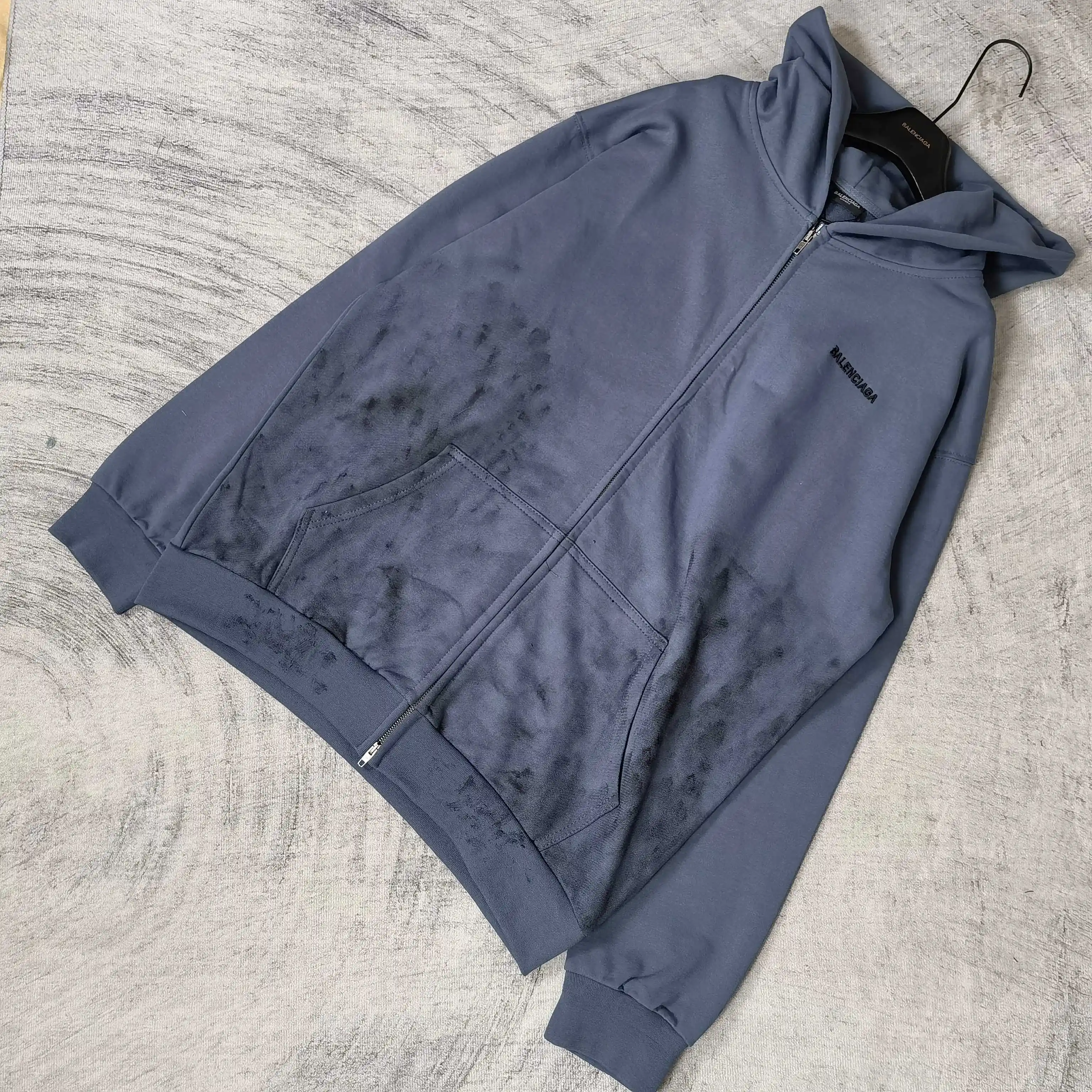 Distressed Paint-Splatter Zip-Up Hoodie D24523220 — view 4