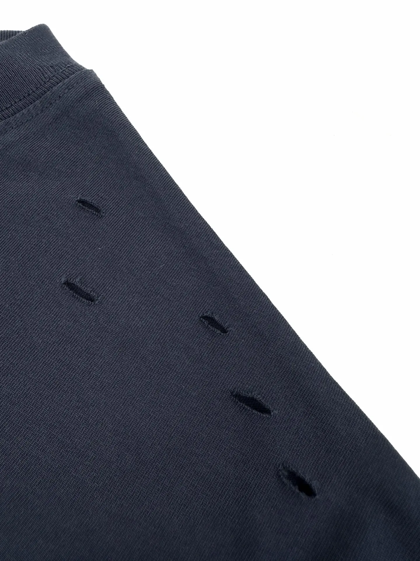 Distressed Logo Layered Long-Sleeve T-Shirt D24519098 — view 5