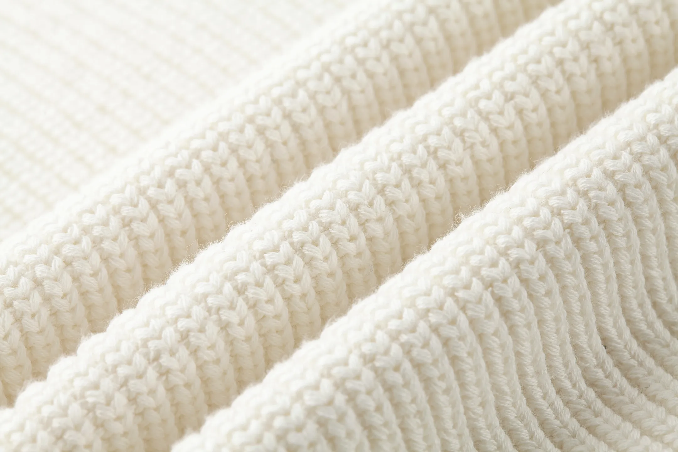 Logo-Embroidered Ribbed Cashmere-Blend Sweater D25021192 — view 7