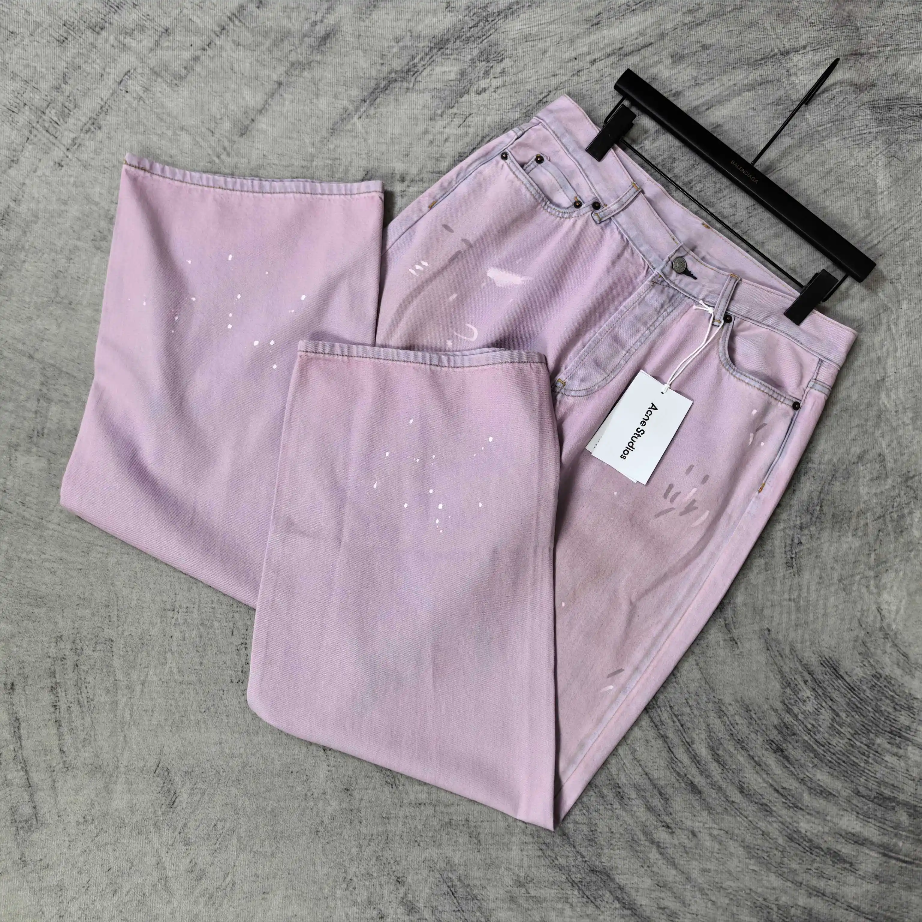 1981 Loose-Fit Splatter-Effect Jeans D25023282 — view 4