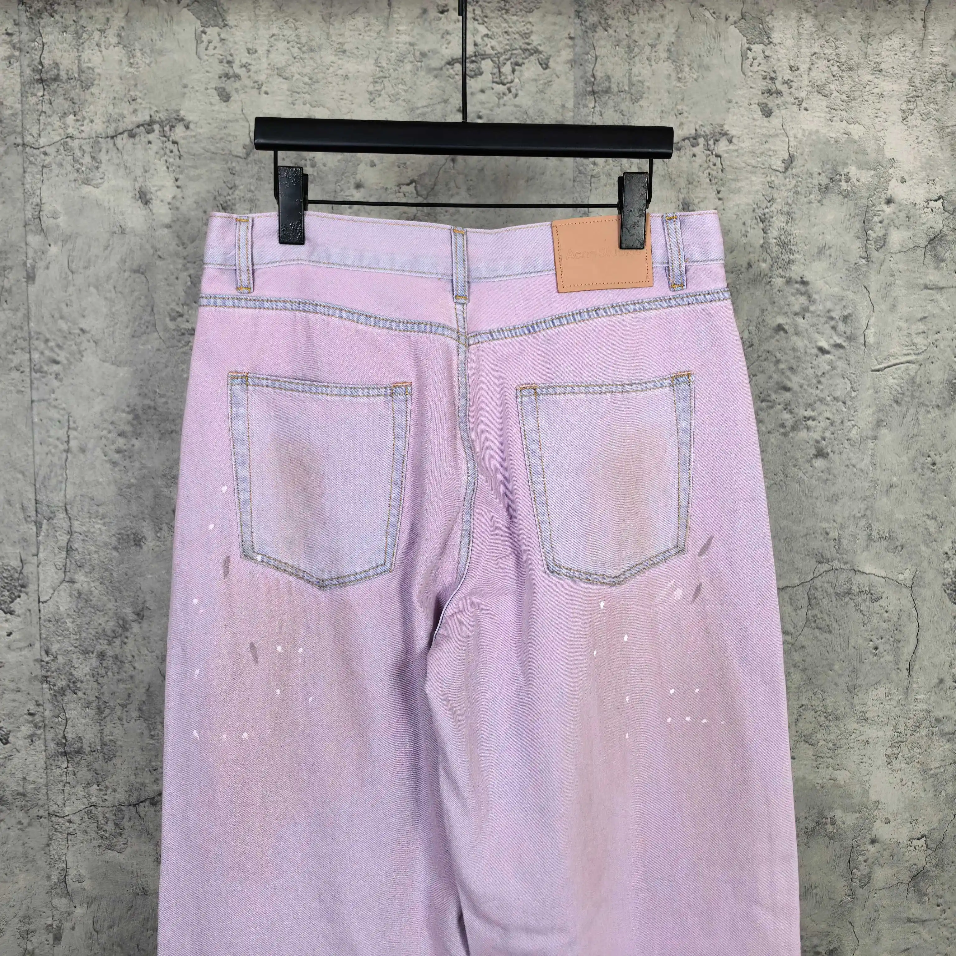 1981 Loose-Fit Splatter-Effect Jeans D25023282 — view 6