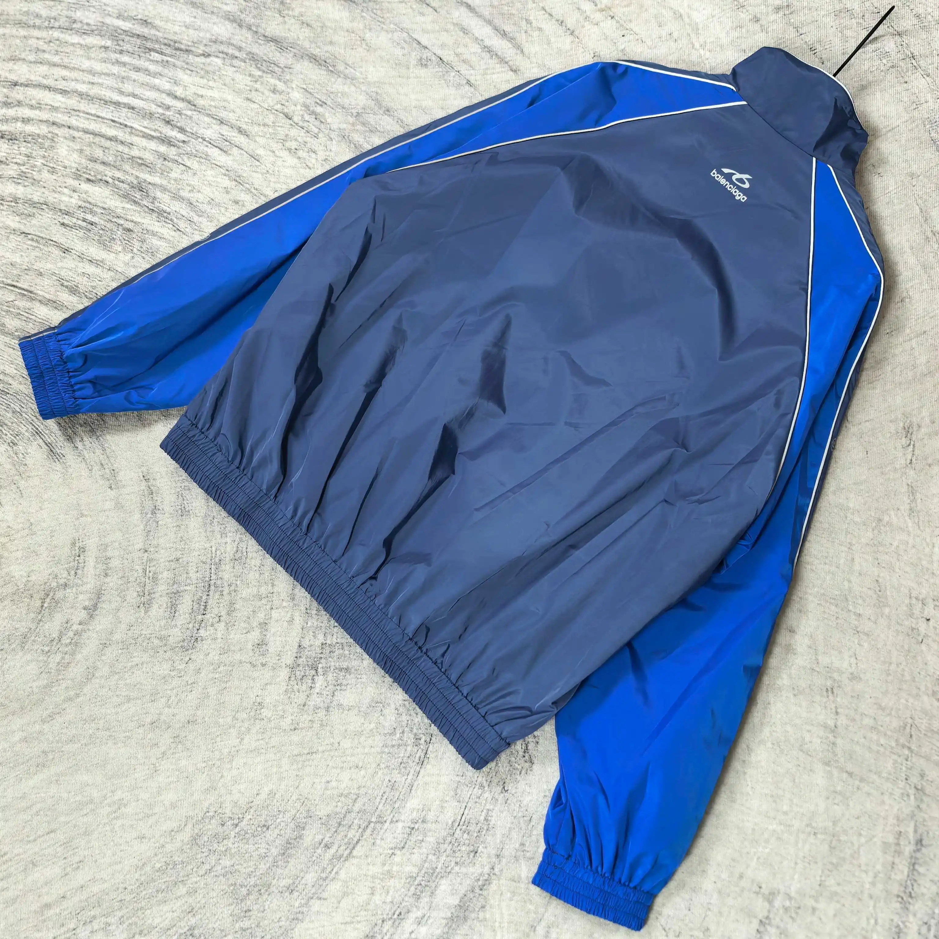 Logo-Print Reflective Track Jacket D25023167 — view 4