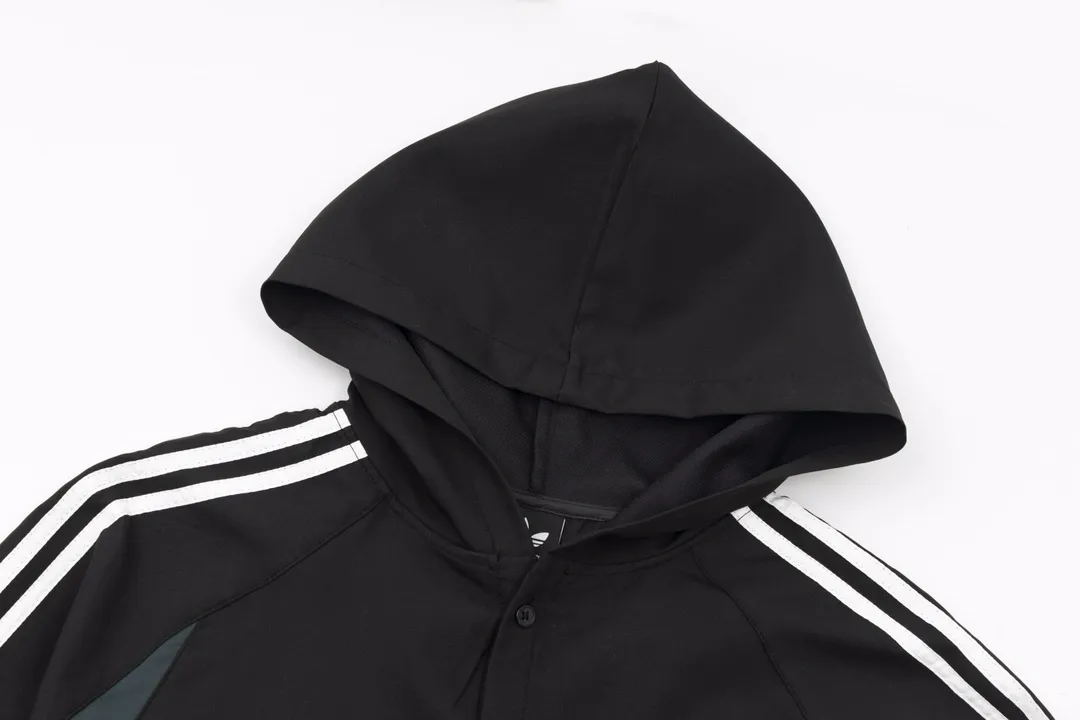 Logo-Embroidered Hooded Overshirt D25013024 — view 4