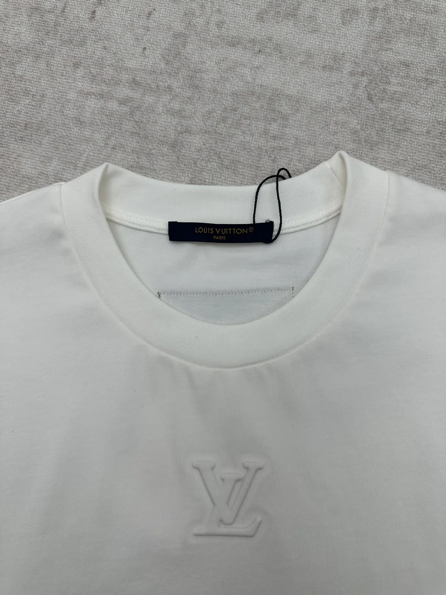 LV Ski Embroidered Long-Sleeve T-Shirt D25513978 — view 3