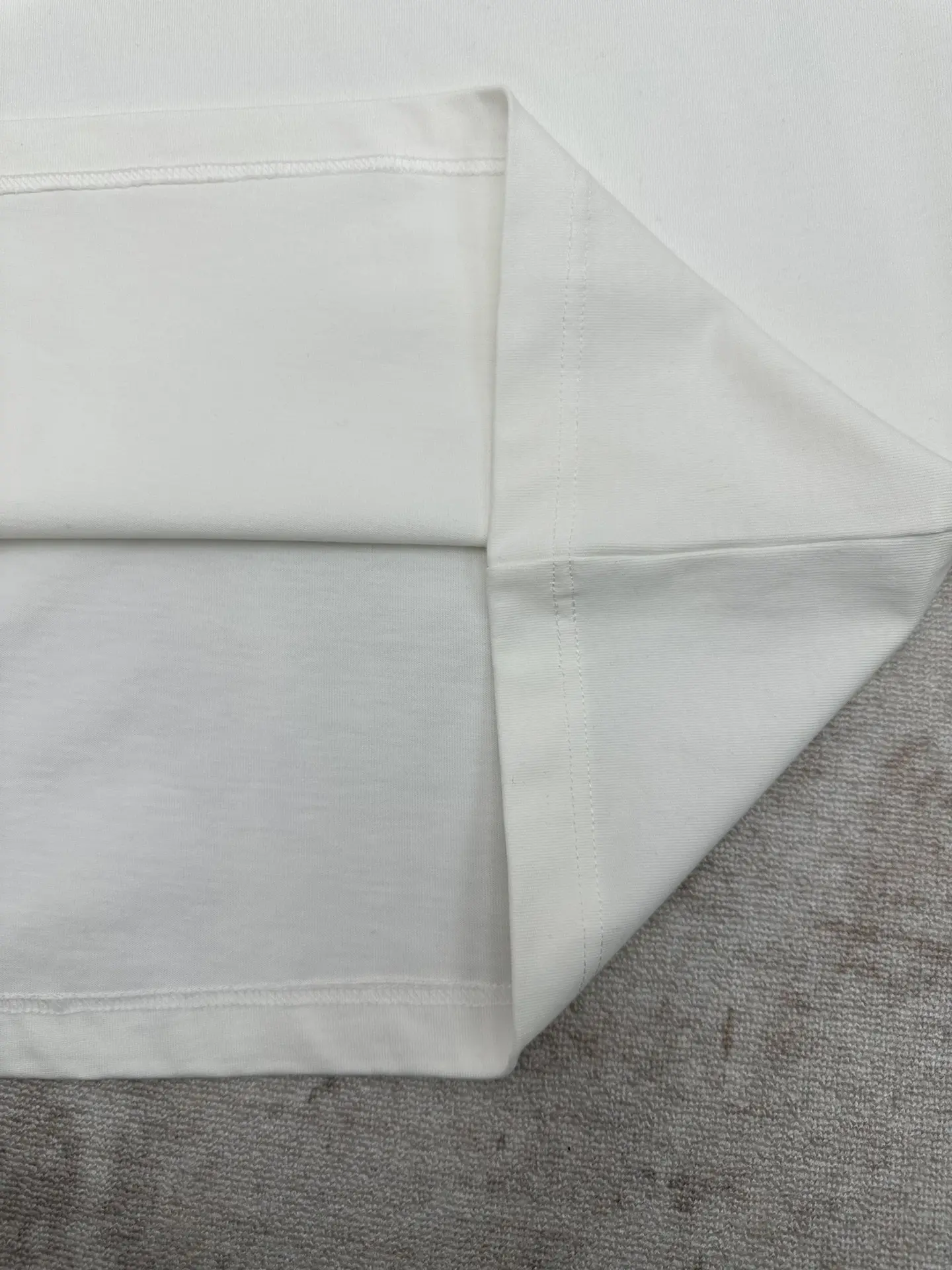 LV Ski Embroidered Long-Sleeve T-Shirt D25513978 — view 7