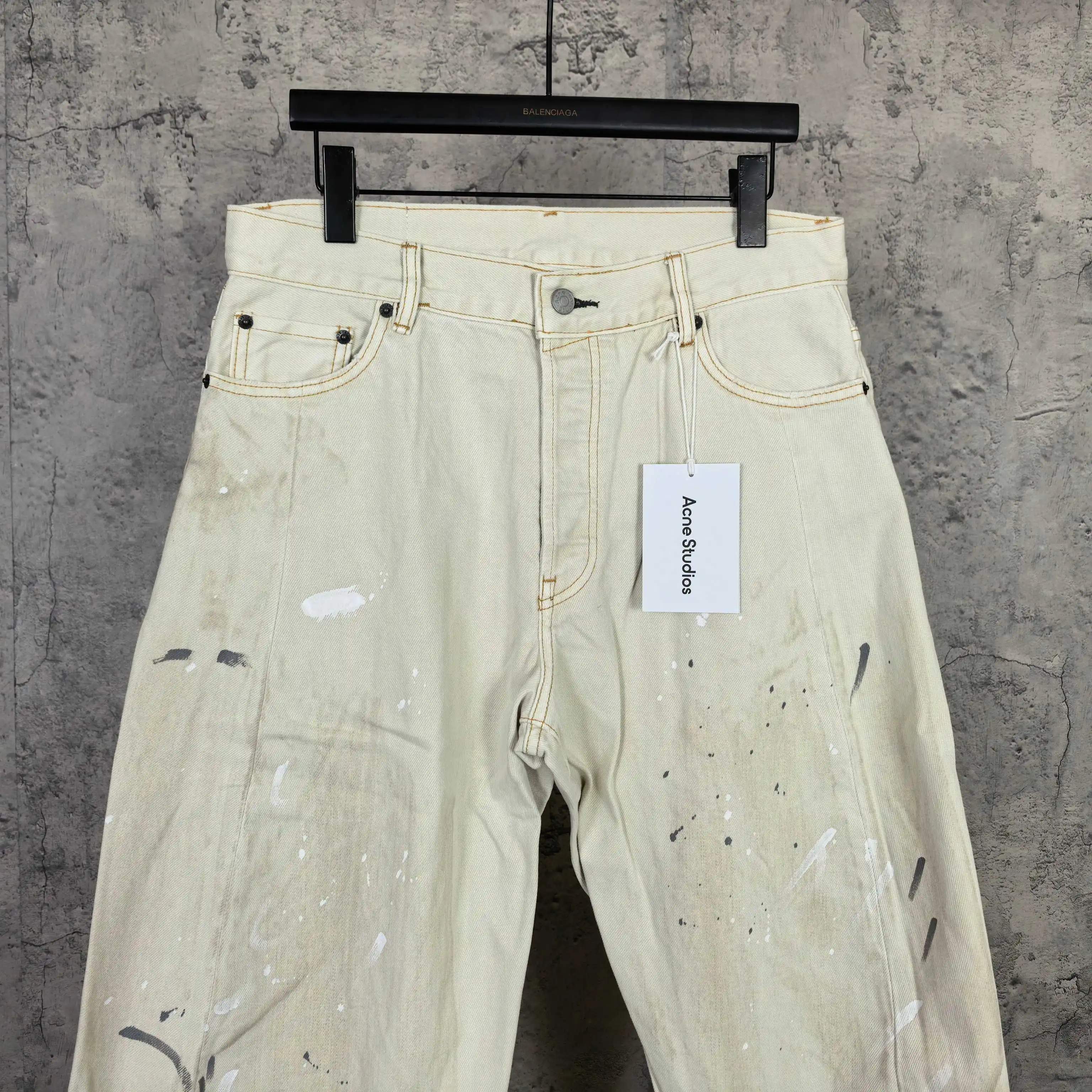 2006F Paint-Splatter Curved-Leg Jeans D25523223 — view 3