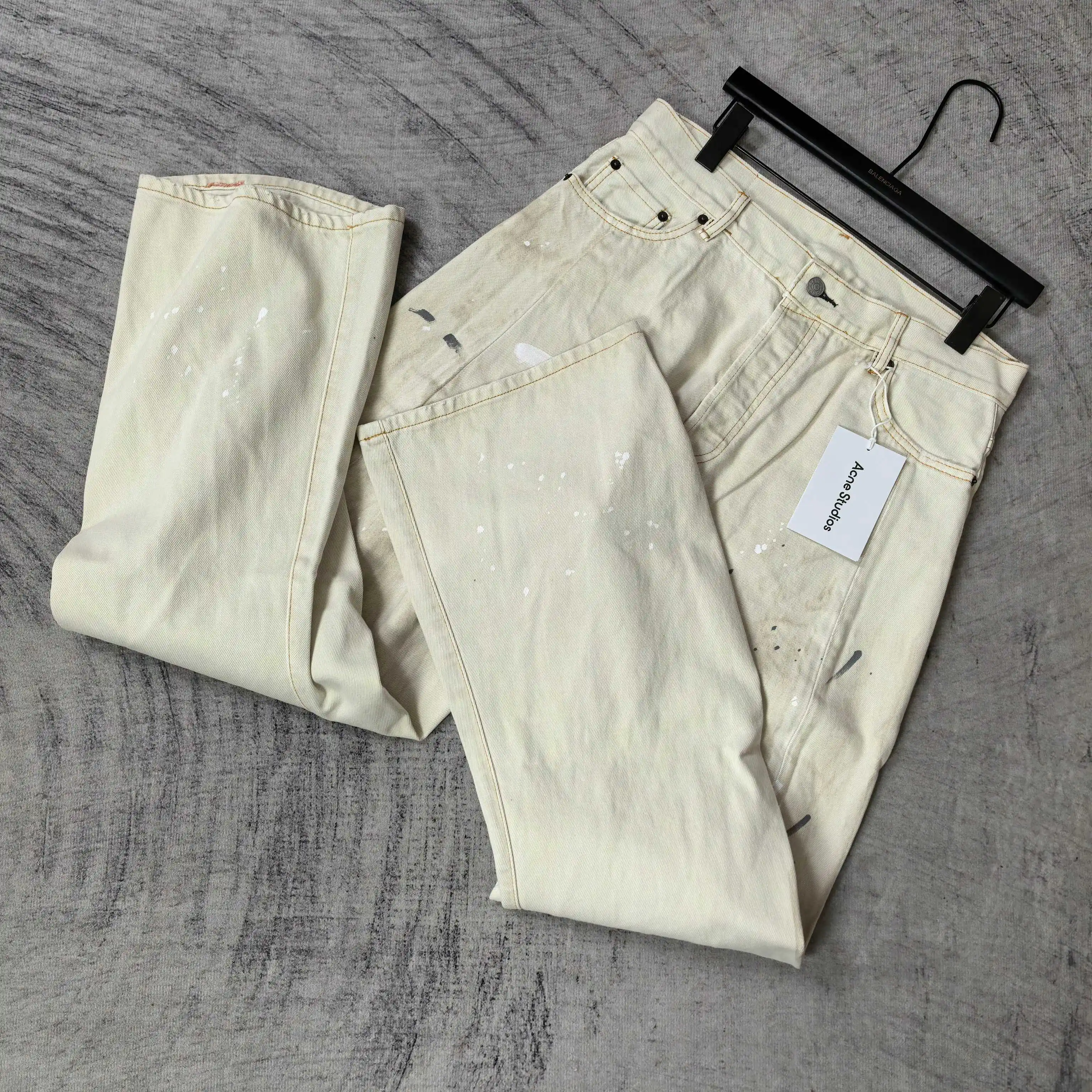 2006F Paint-Splatter Curved-Leg Jeans D25523223 — view 4