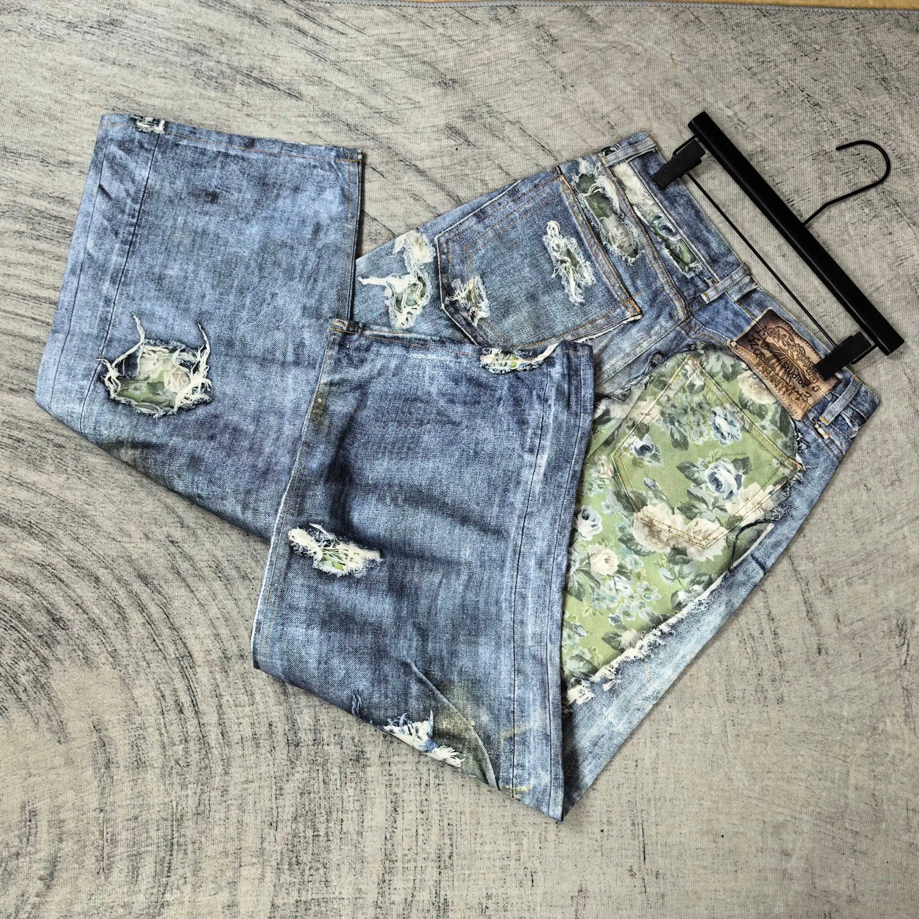 Floral Print Distressed Wide-Leg Jeans D25523263 — view 5