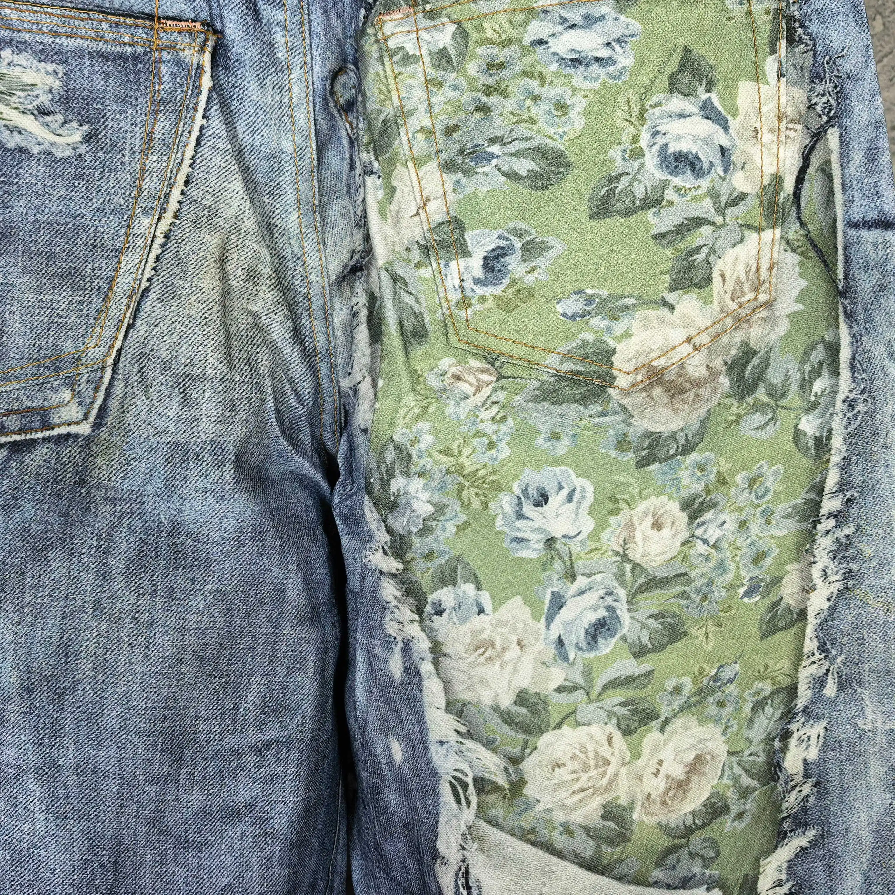 Floral Print Distressed Wide-Leg Jeans D25523263 — view 11