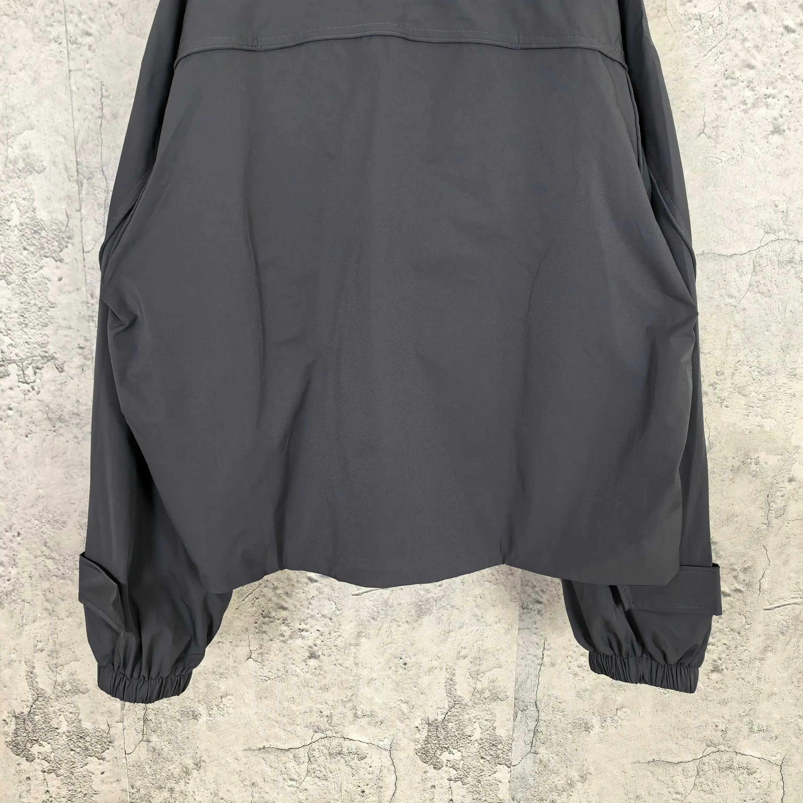 Cropped Zip-Up Jacket with Oversized Collar D25523264 — view 12