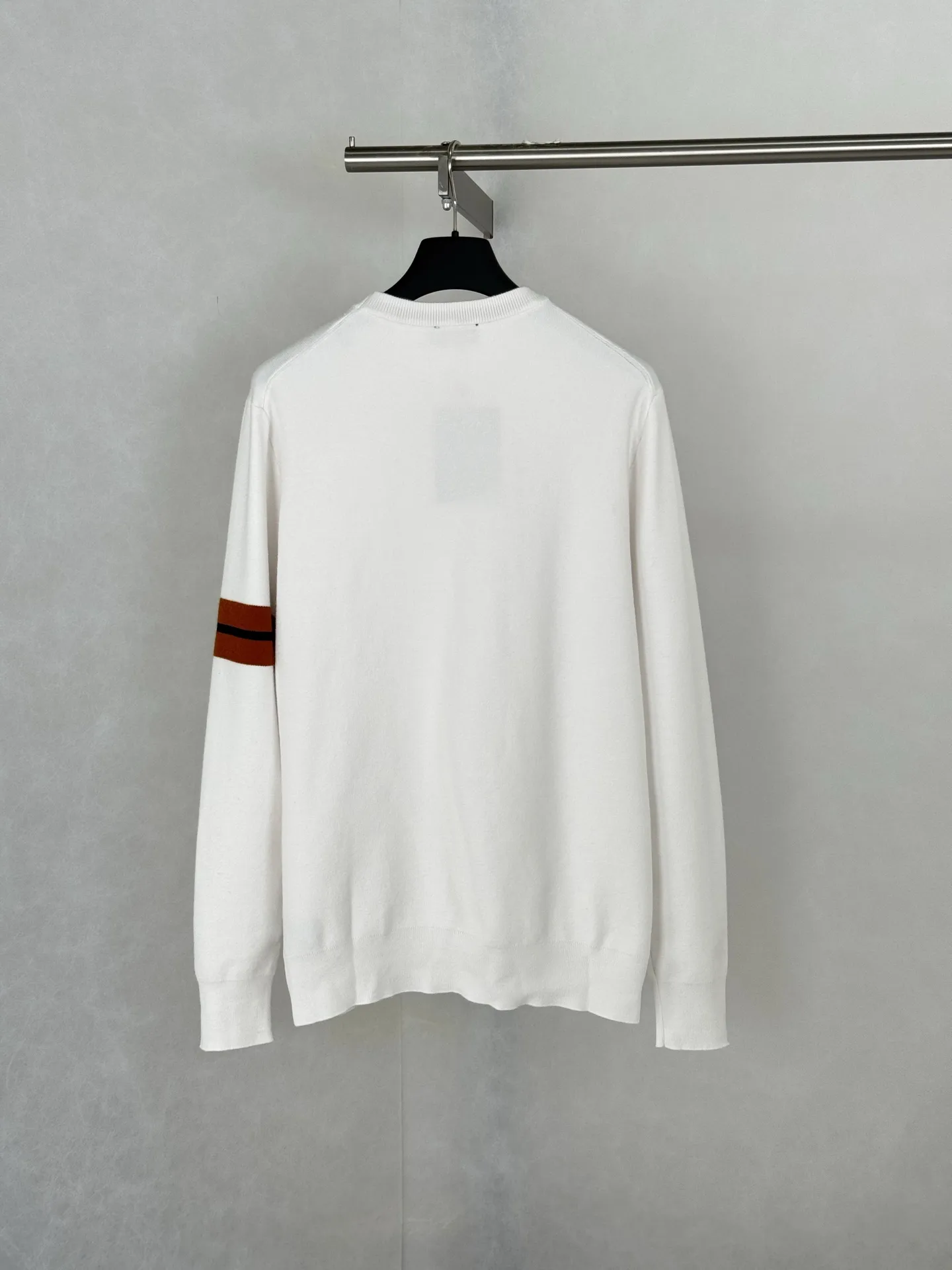 Striped Sleeve Crew-Neck Knit Sweater D25519936 — view 2