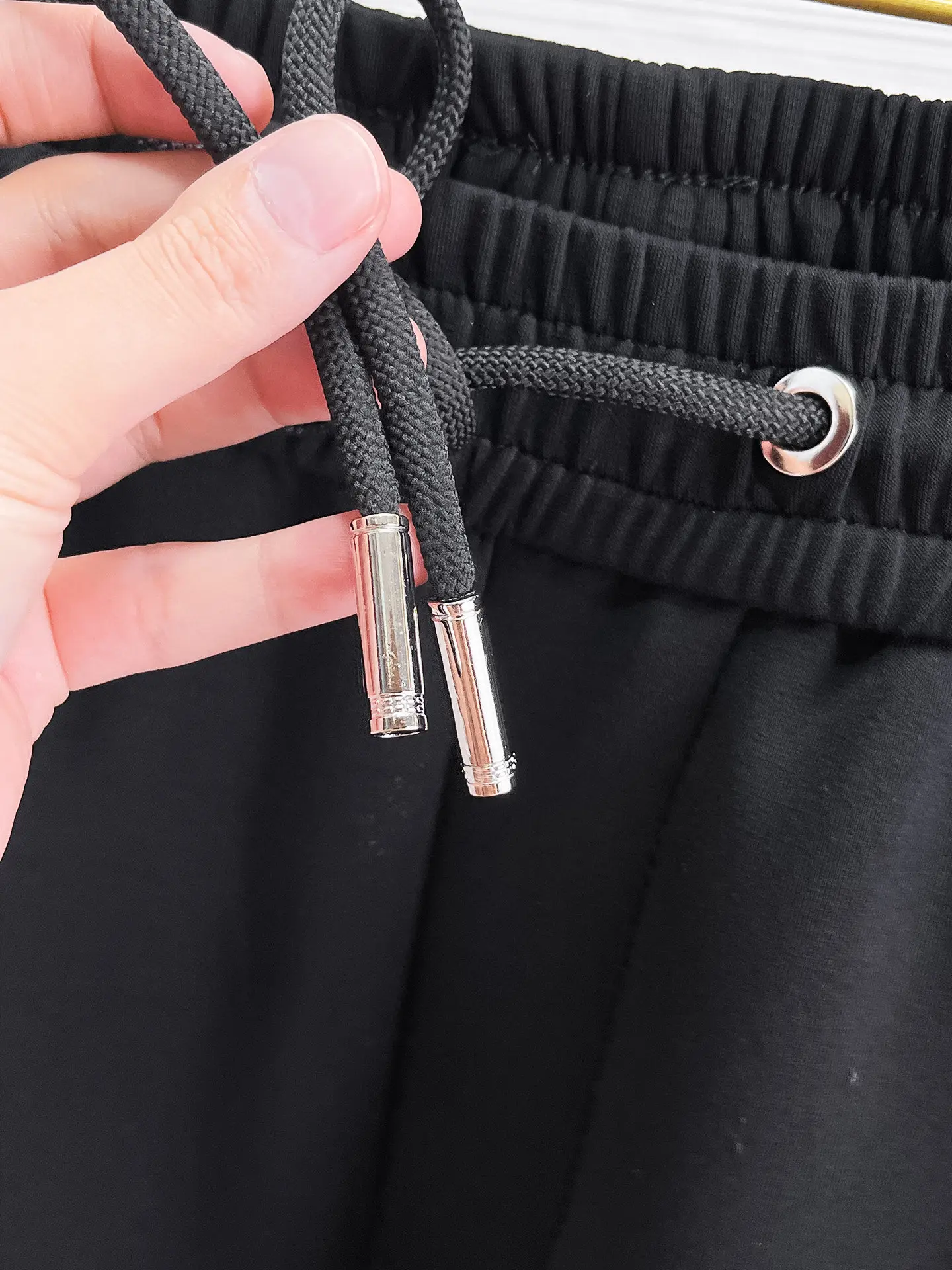 Logo-Appliquéd Tapered Sweatpants D26014445 — view 8