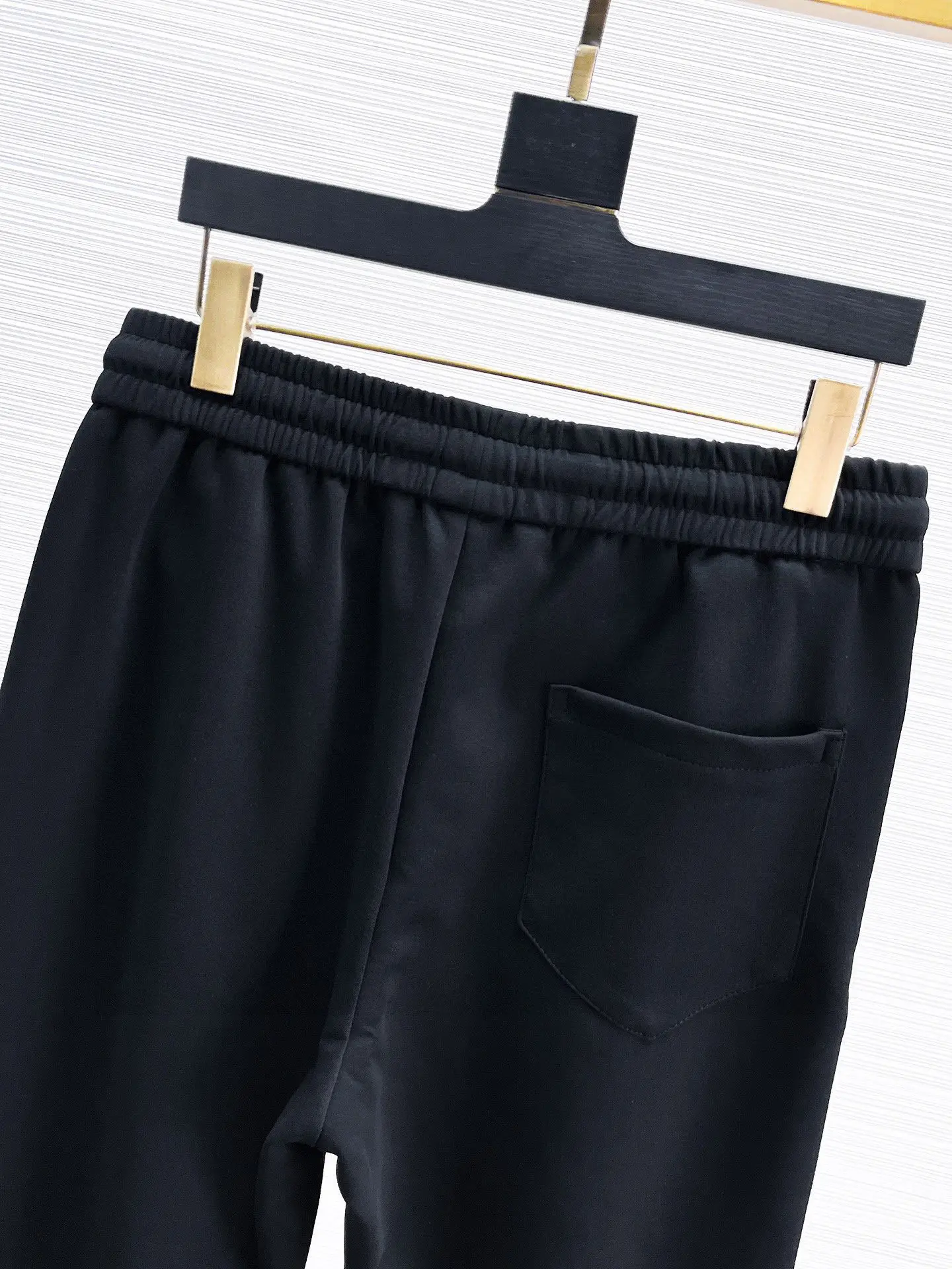Logo-Print Tapered Sweatpants D26014439 — view 6