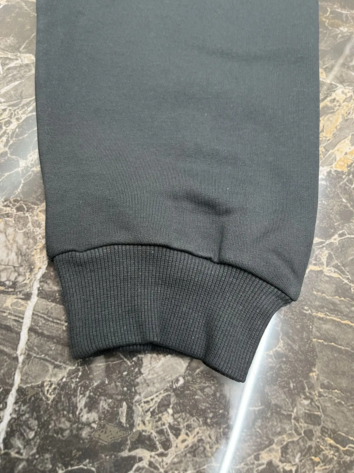 Signature Script Embroidered Hoodie D26019128 — view 6