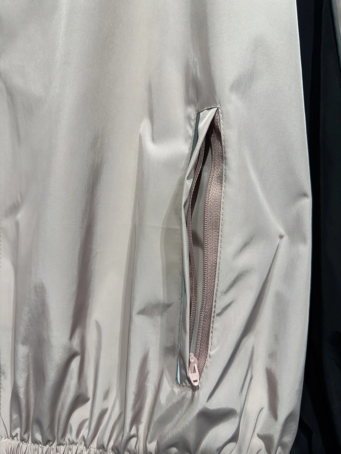 Bodies Reflective Panel Track Jacket D26023034 — view 9