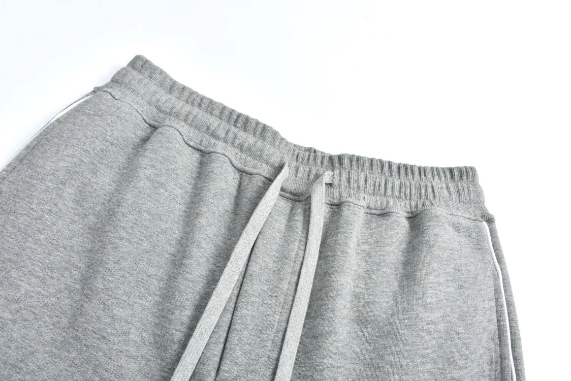 Logo-Embroidered Fleece Sweatpants D26021190 — view 3