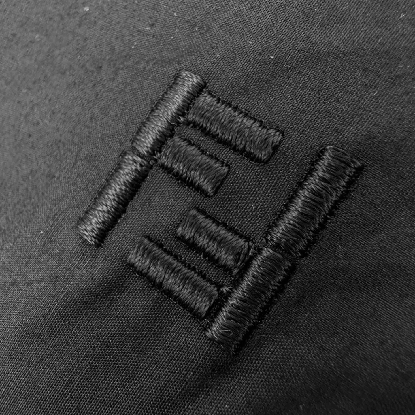 Logo-Embroidered Cotton-Blend Shirt with Utility Pocket D26021014 — view 6