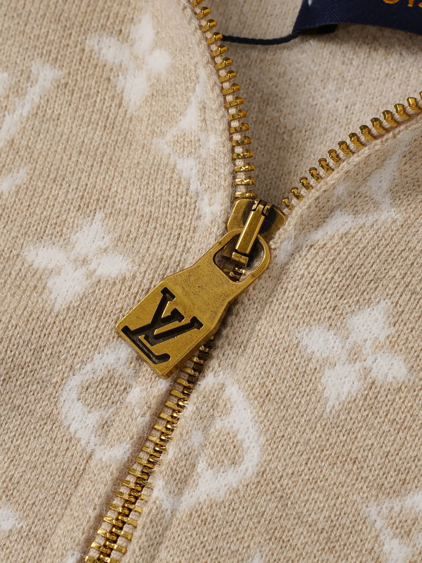 Monogram Jacquard Half-Zip Wool Sweater D26023619 — view 3
