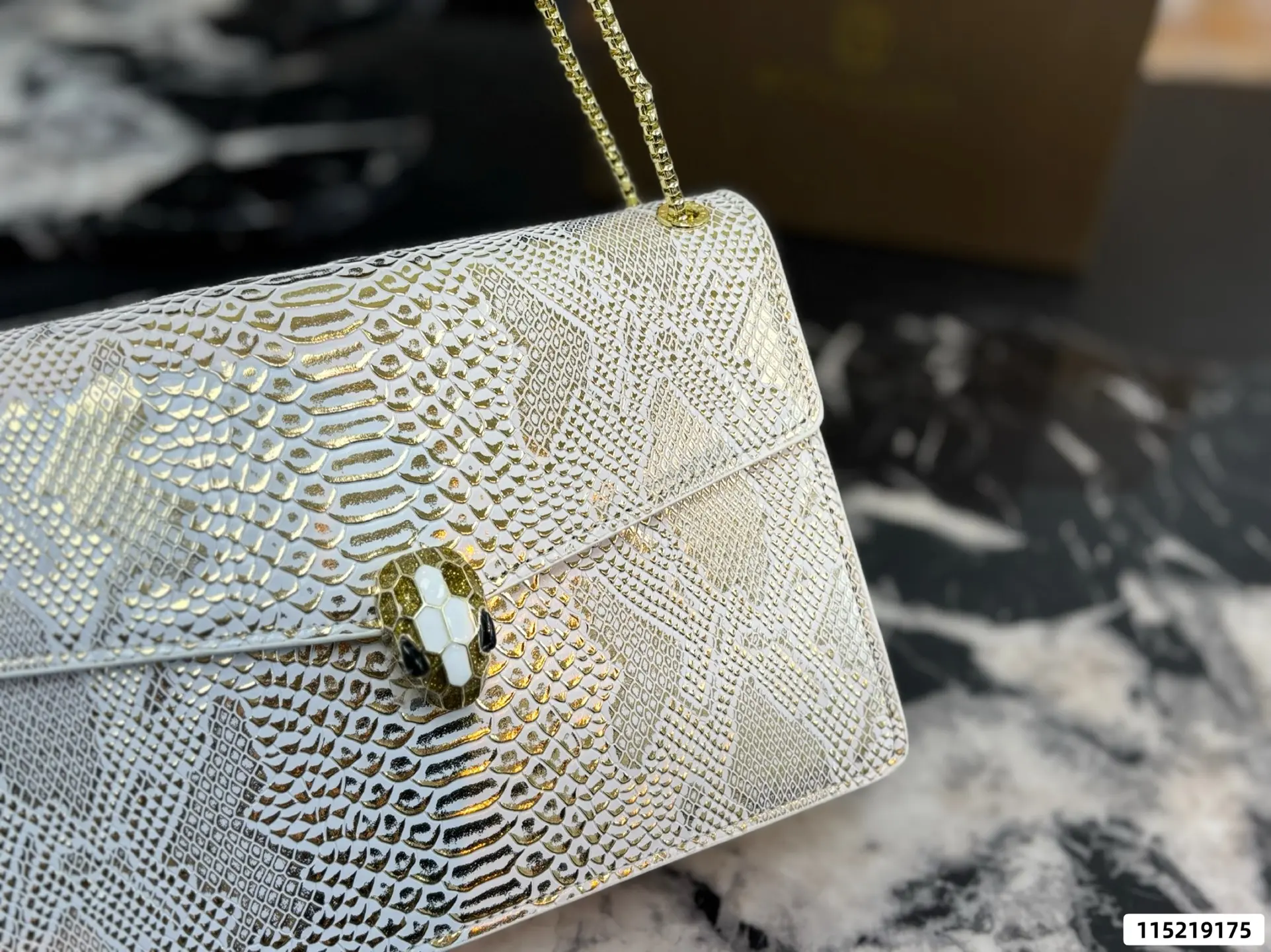 Serpenti Forever Chain Shoulder Bag D26018300 — view 2