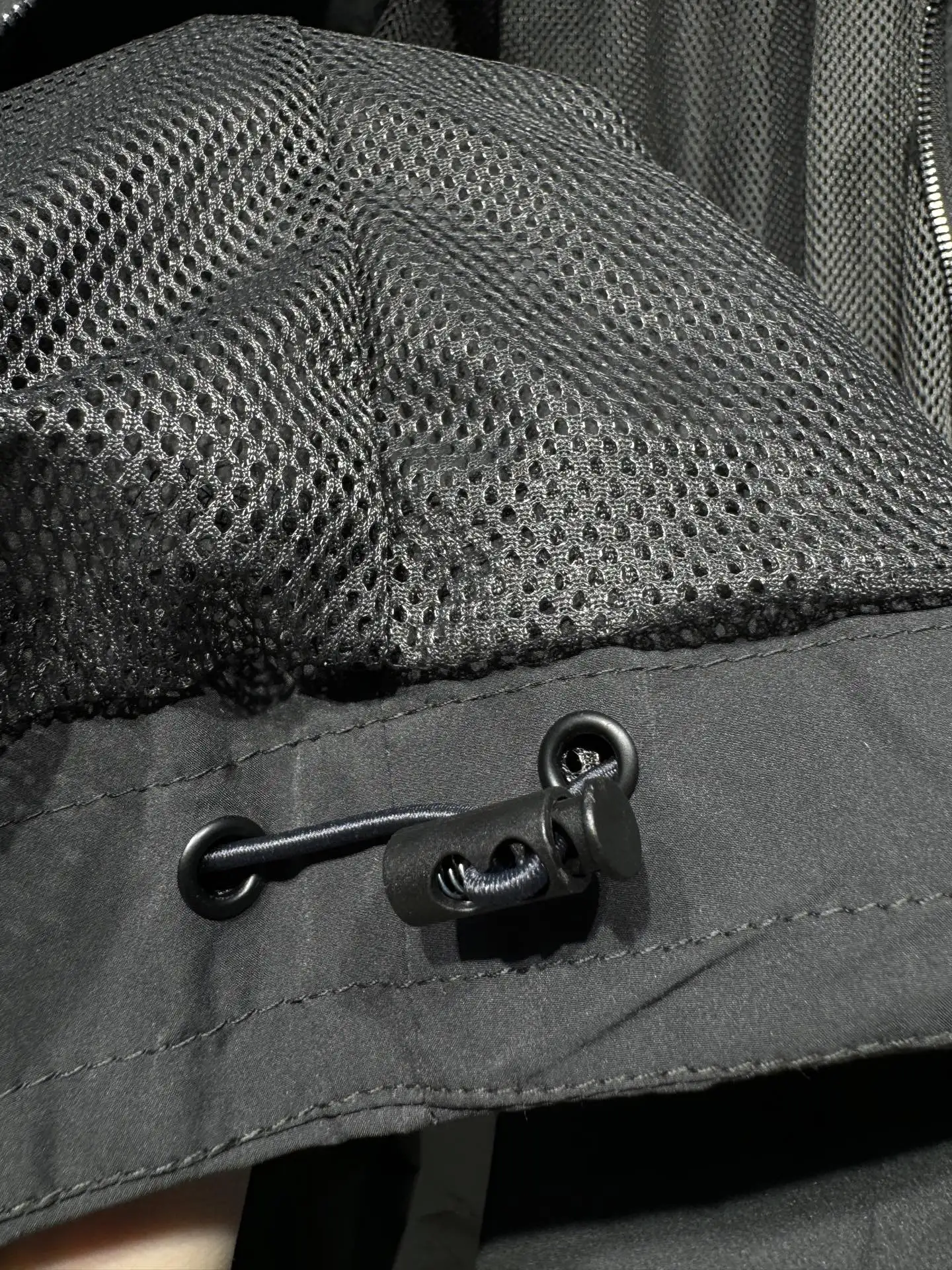 Crinkled Nylon Zip-Up Jacket D26523031 — view 14