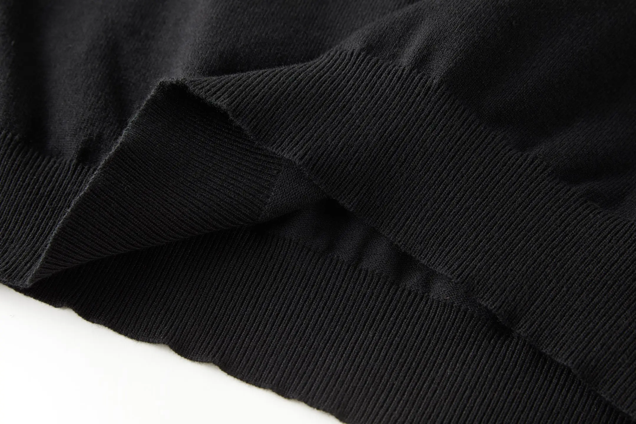 Embroidered Sleeve Cashmere-Blend Sweater D26521062 — view 8