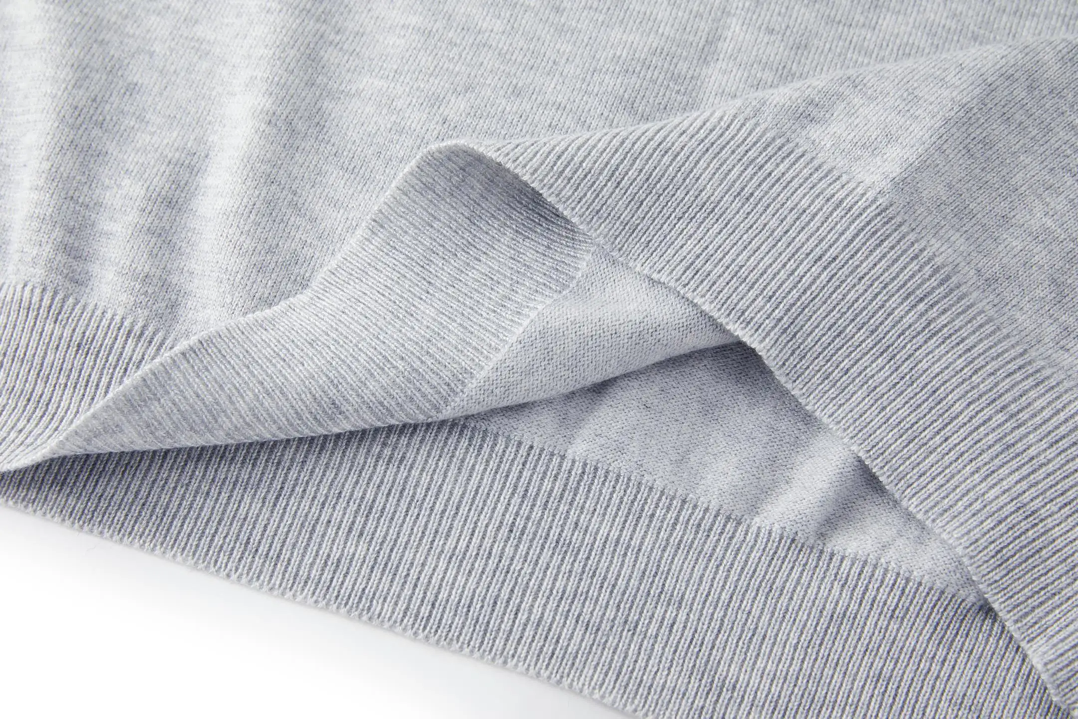Embroidered Cashmere-Blend Crew-Neck Sweater D26521061 — view 6