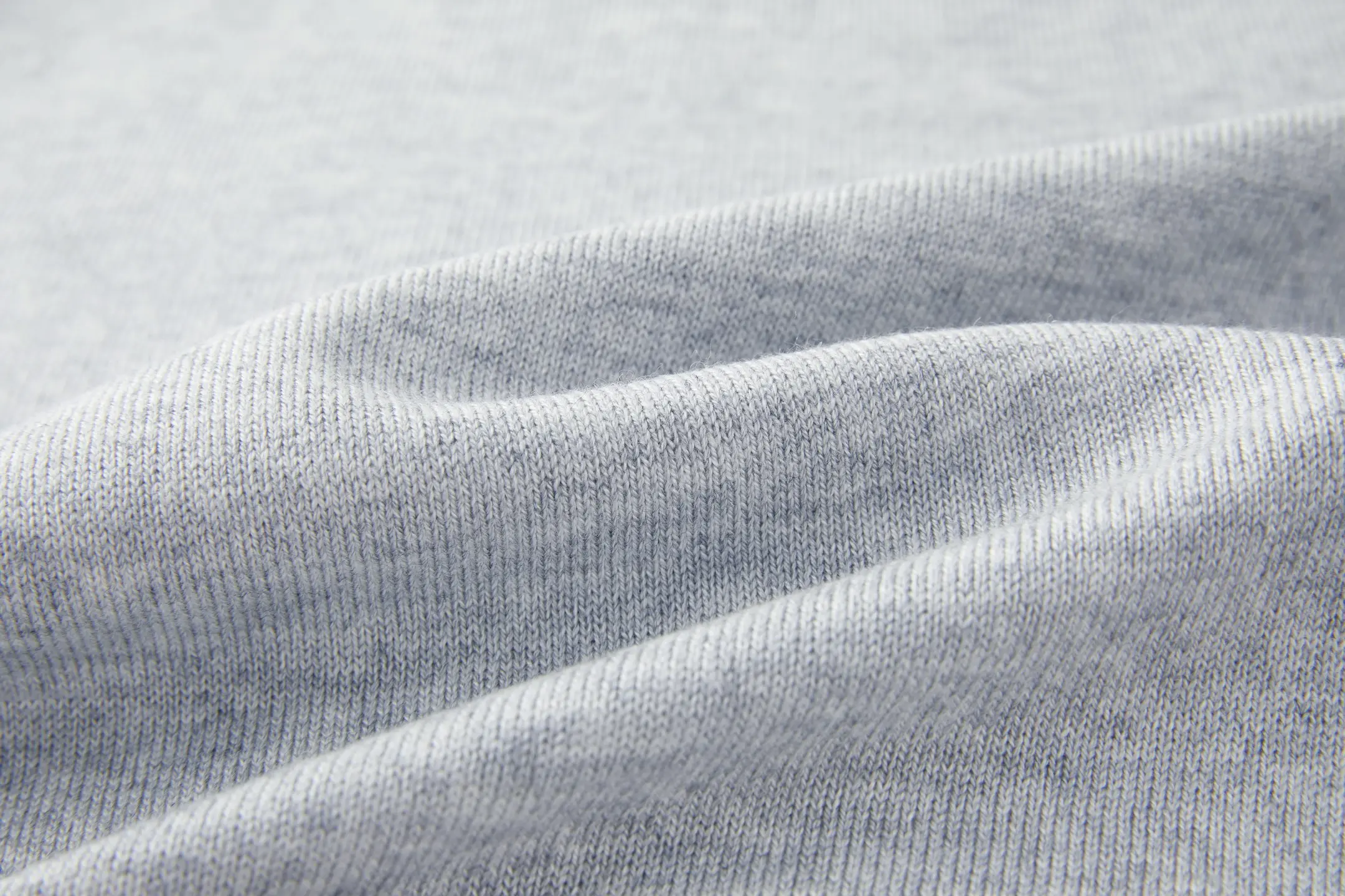 Embroidered Cashmere-Blend Crew-Neck Sweater D26521061 — view 7