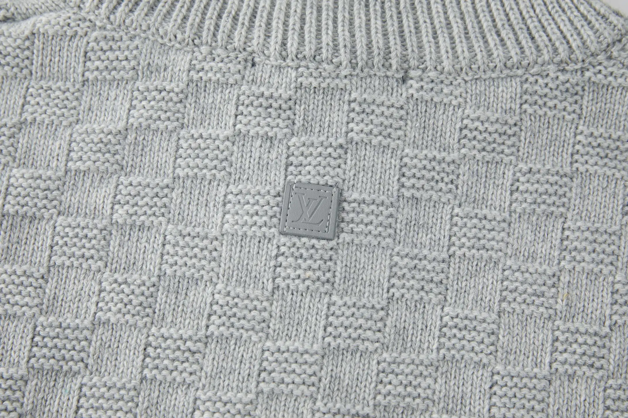 Damier Half-Zip Cashmere Blend Sweater D26519229 — view 4