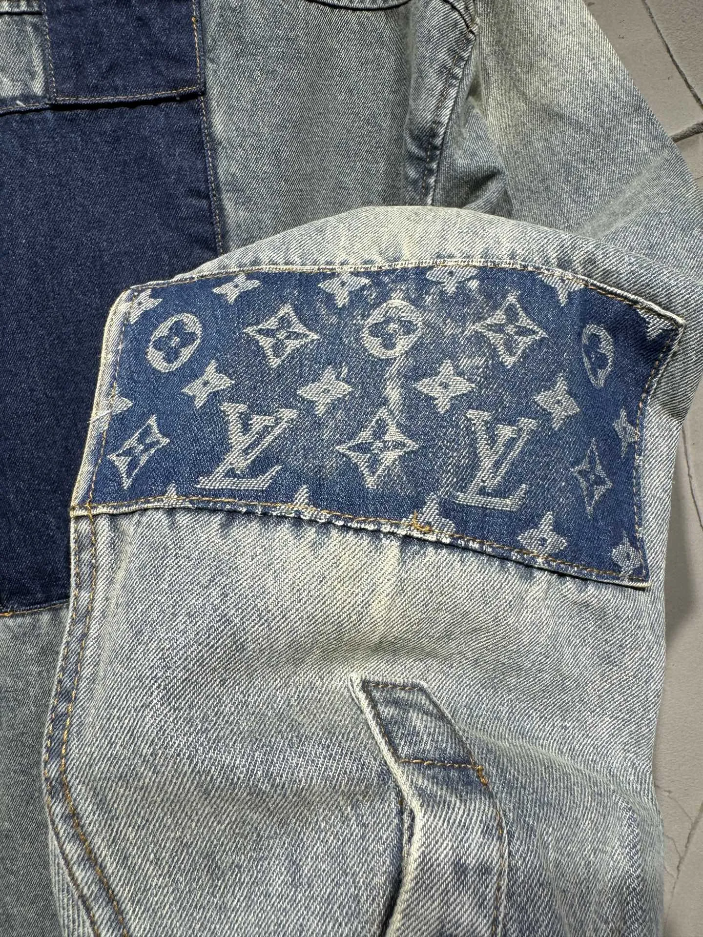 Patchwork Monogram Denim Overshirt D26523063 — view 27