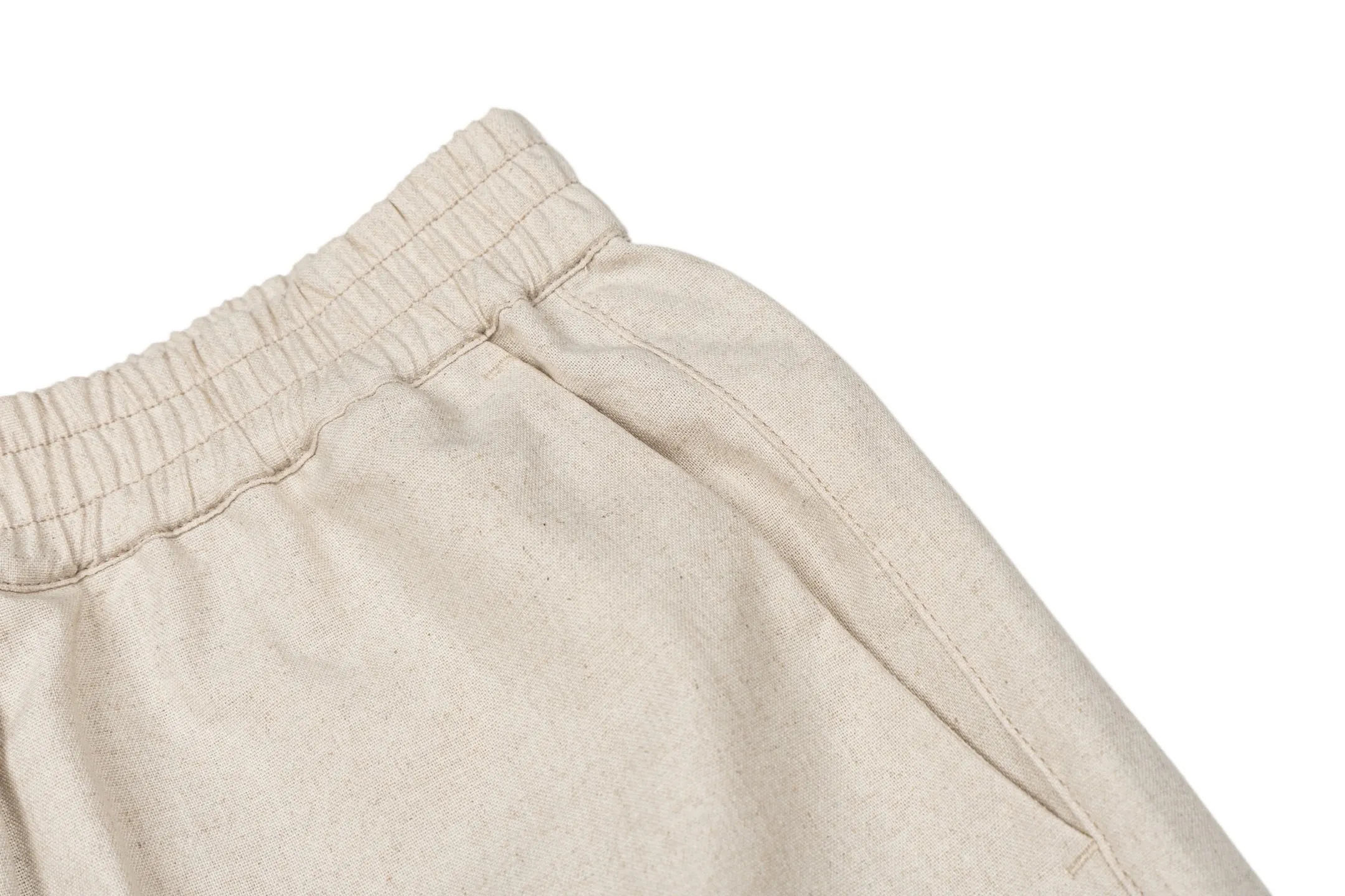 Logo-Appliquéd Cotton and Linen-Blend Shorts D26521206 — view 4