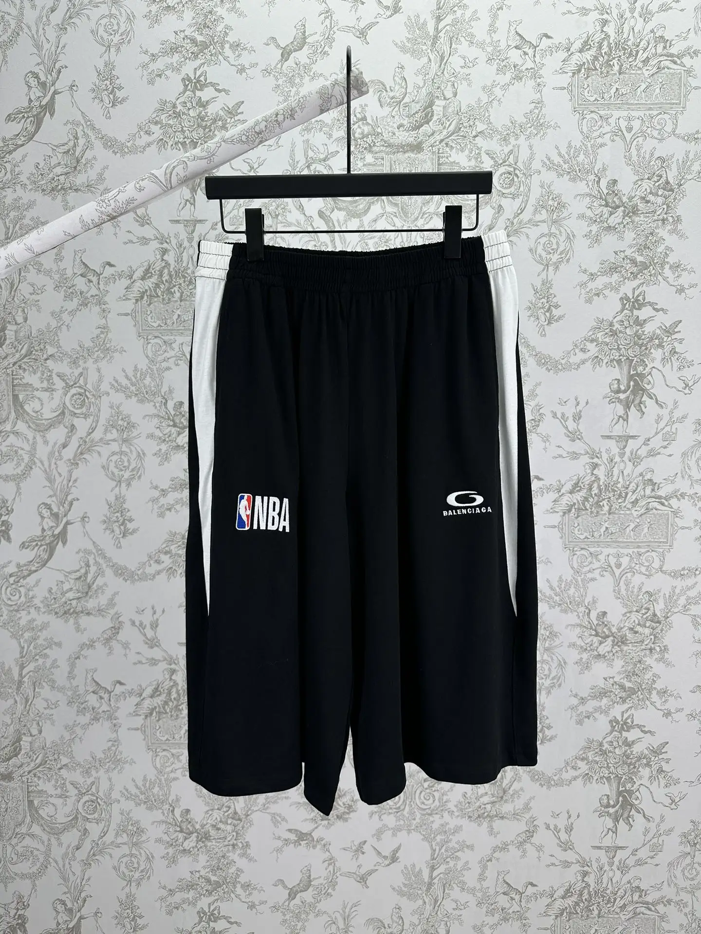 Balenciaga x NBA Logo Embroidered Tracksuit Shorts D27013989
