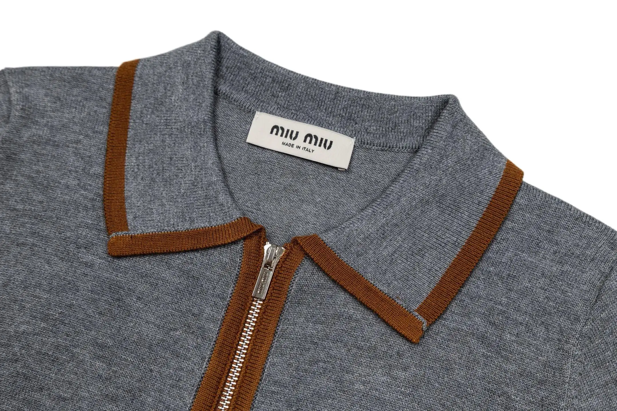 Contrast-Trim Zip-Up Knit Cardigan D27021045 — view 3