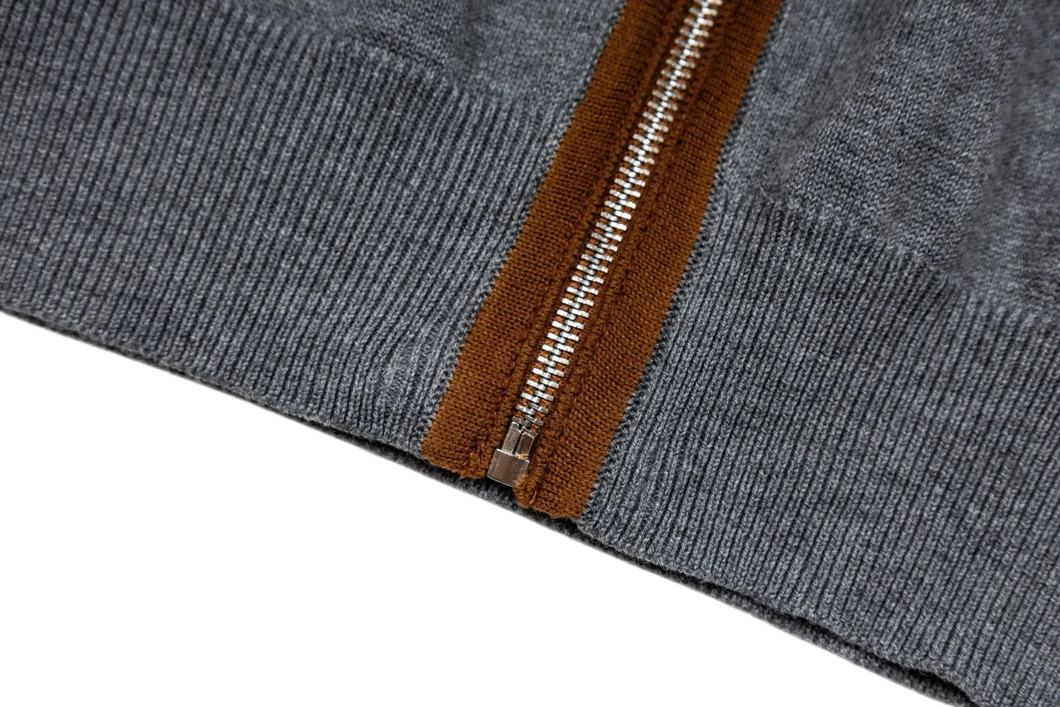 Contrast-Trim Zip-Up Knit Cardigan D27021045 — view 8