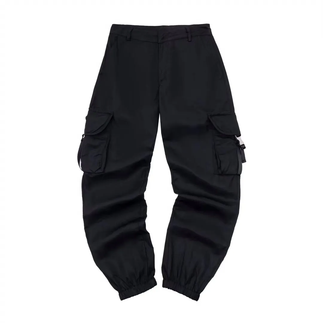 Logo-Appliquéd Re-Nylon Cargo Trousers D27013039