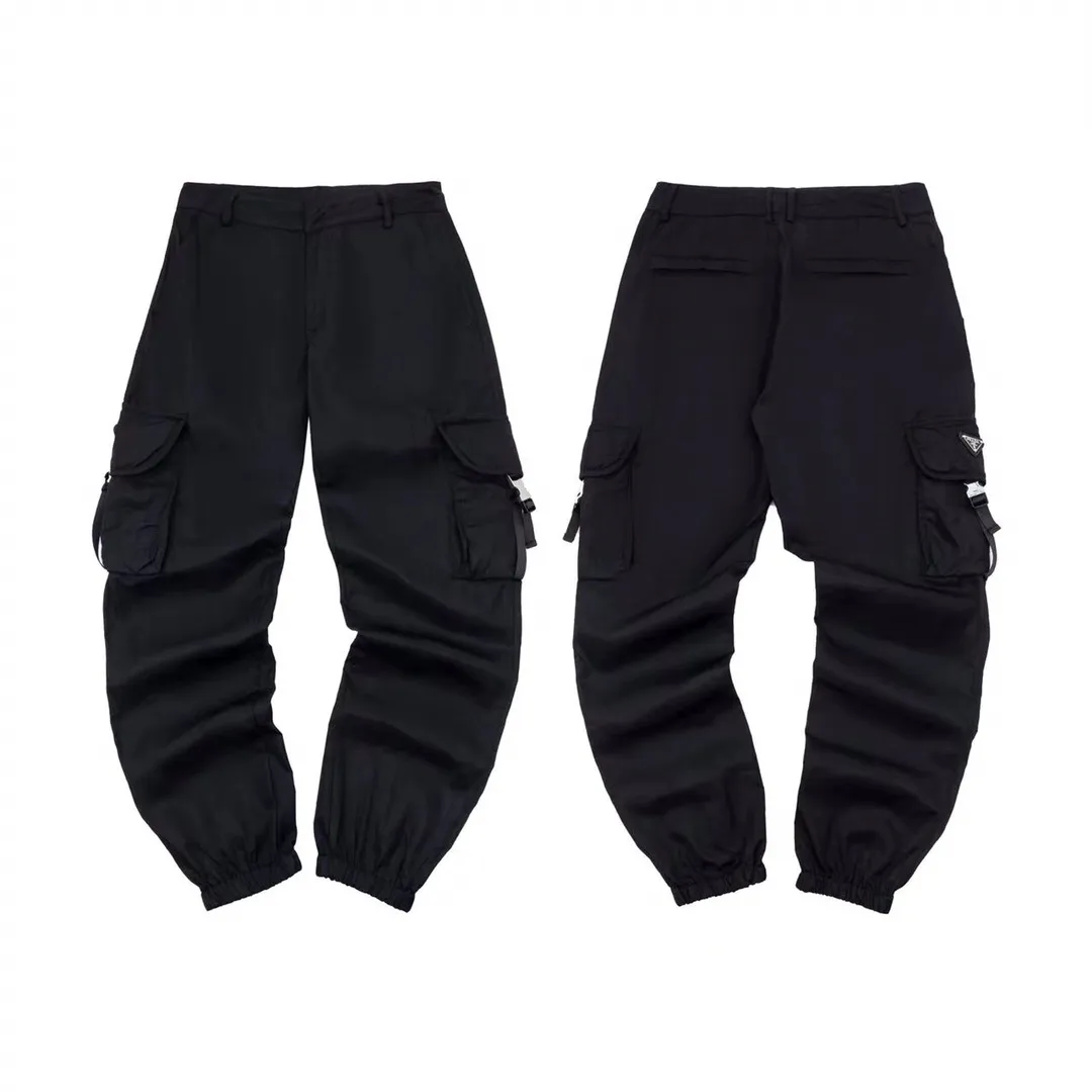 Logo-Appliquéd Re-Nylon Cargo Trousers D27013039 — view 3