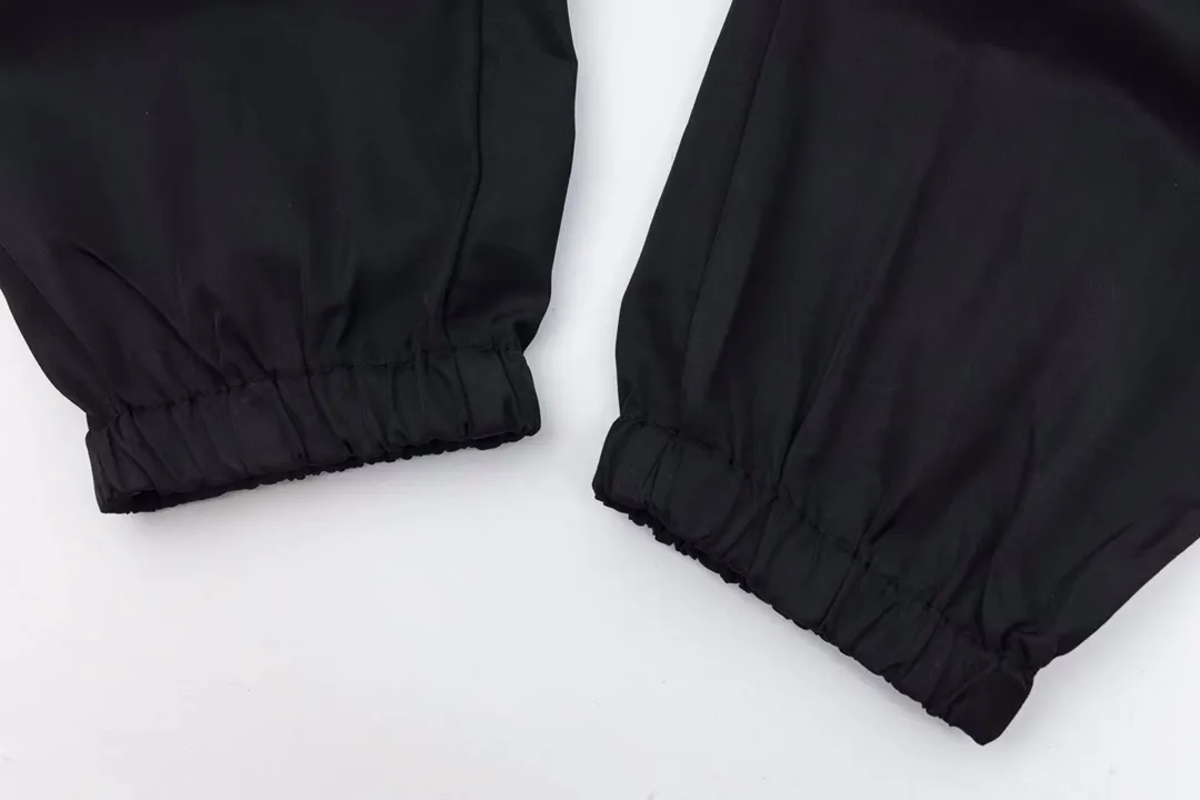 Logo-Appliquéd Re-Nylon Cargo Trousers D27013039 — view 7