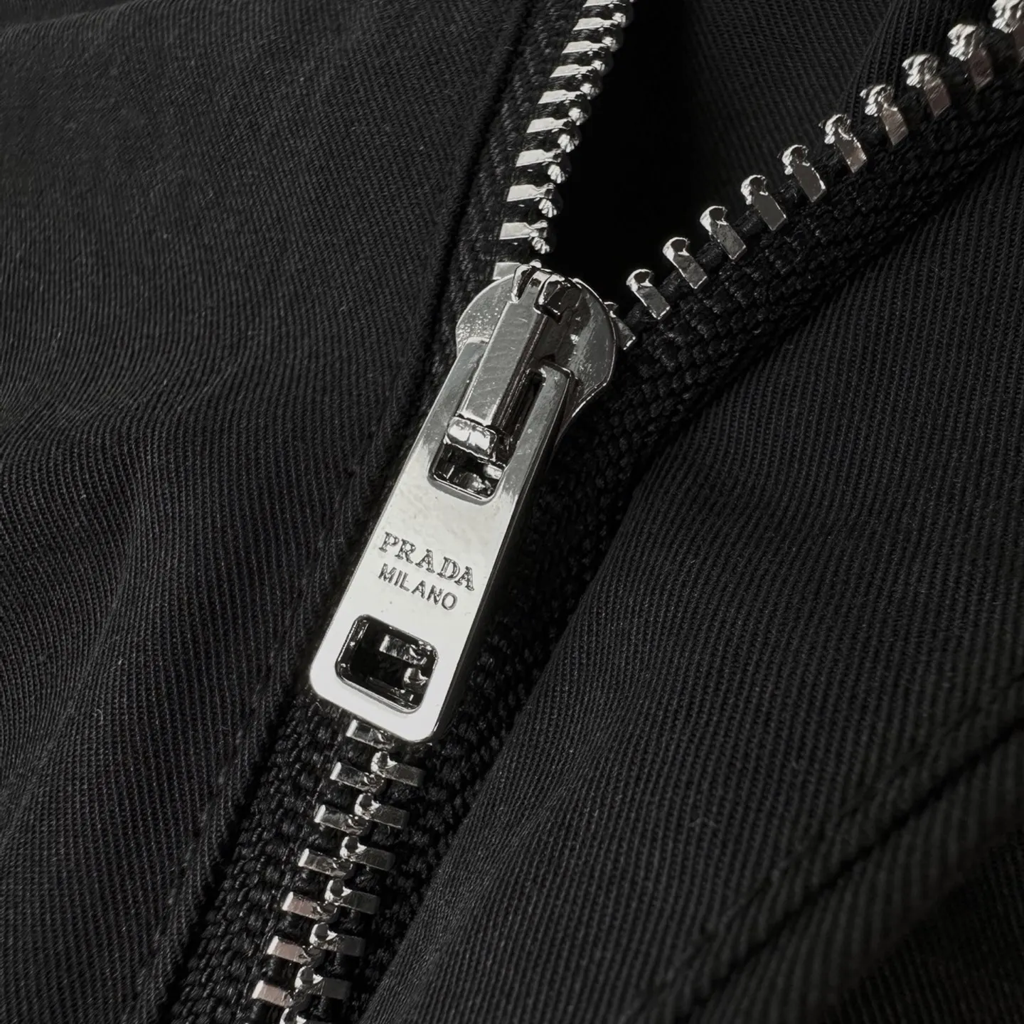 Logo-Embellished Straight-Leg Trousers D27021031 — view 6