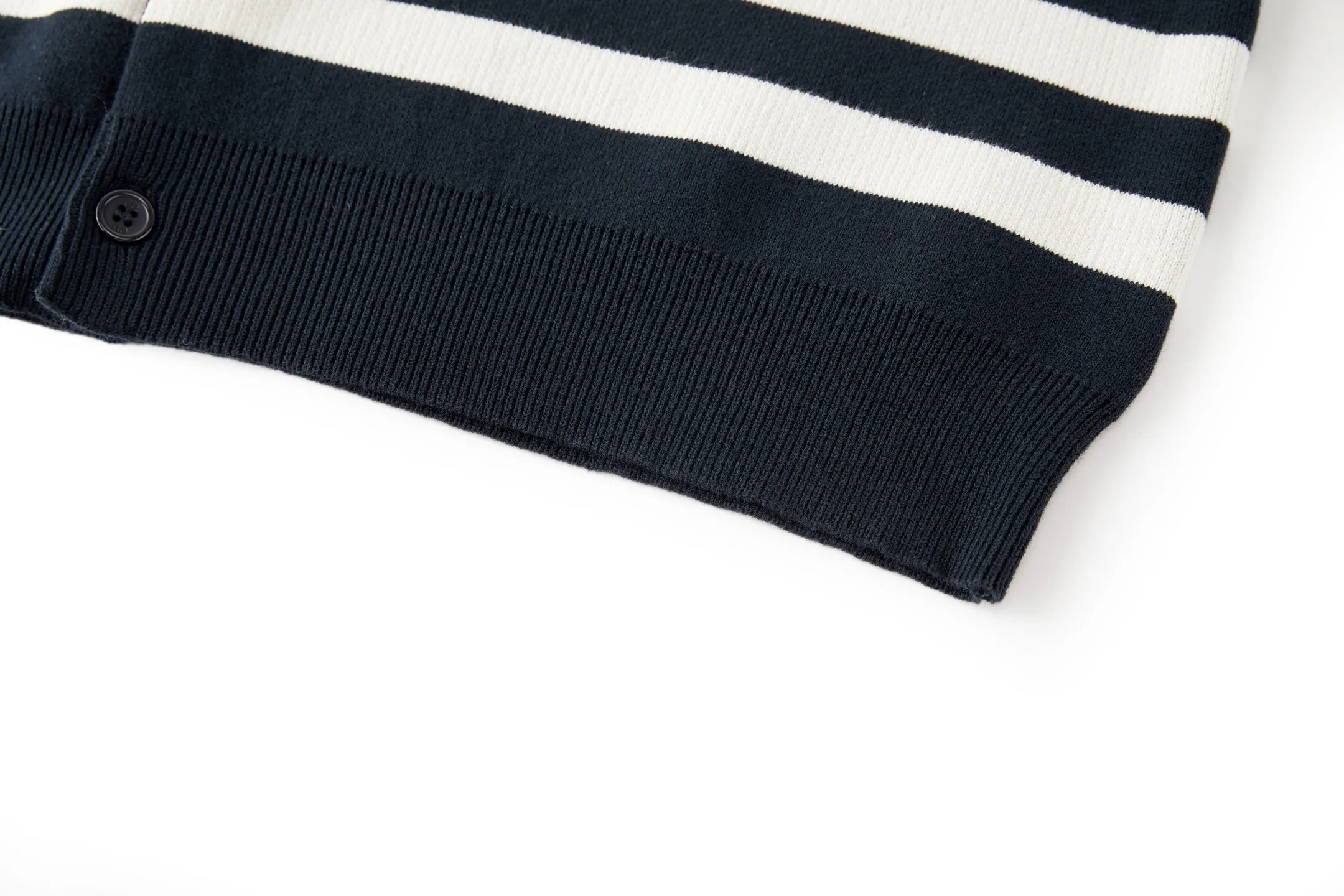 D-Stripes Logo Embroidered Wool-Blend Cardigan D27521090 — view 7
