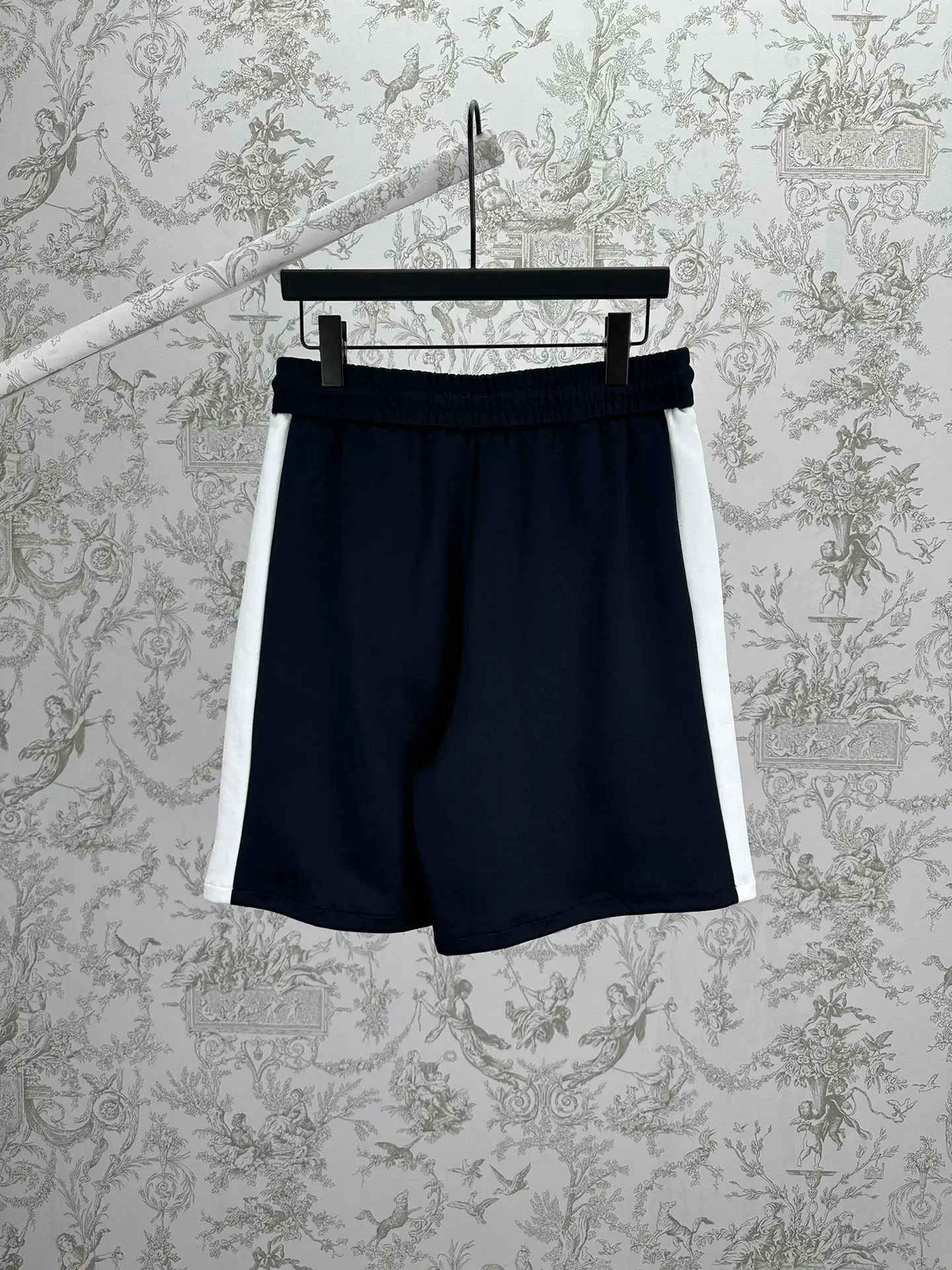 Interlocking G Jersey Track Shorts D27513981 — view 2
