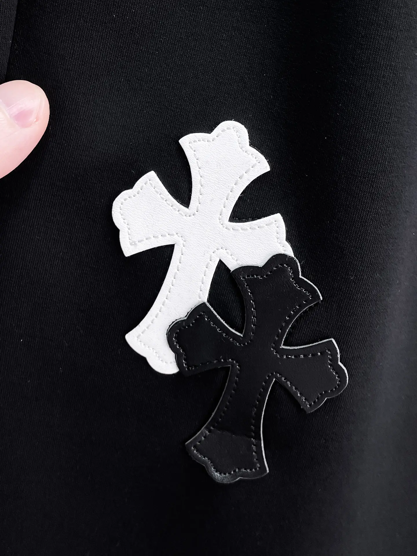 Cross Patch Logo Sweatpants D28014414 — view 4