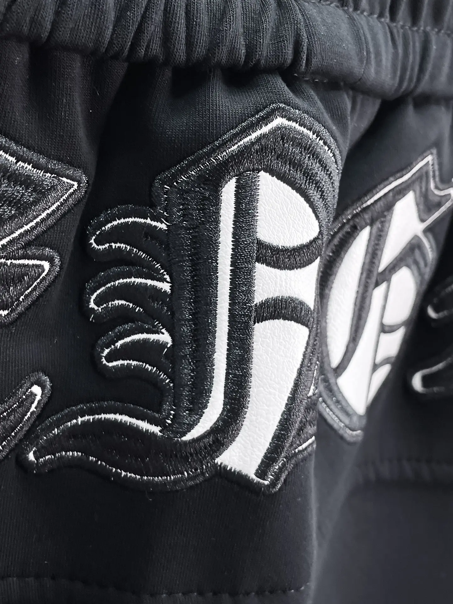 Cross Patch Logo Sweatpants D28014414 — view 6