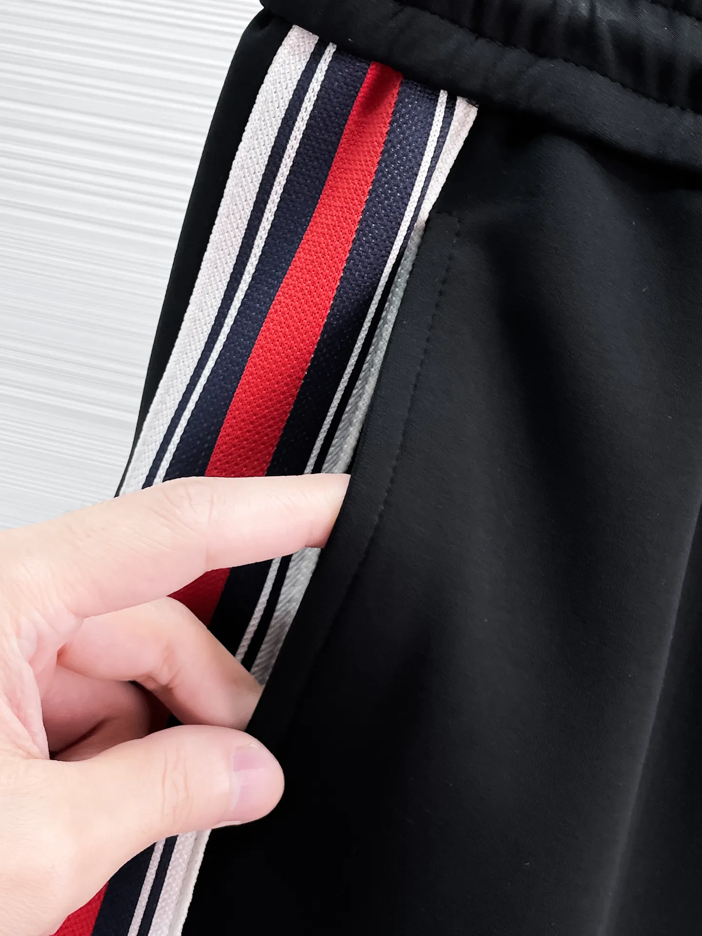 Web-Stripe Logo Cotton-Blend Sweatpants D28014422 — view 5