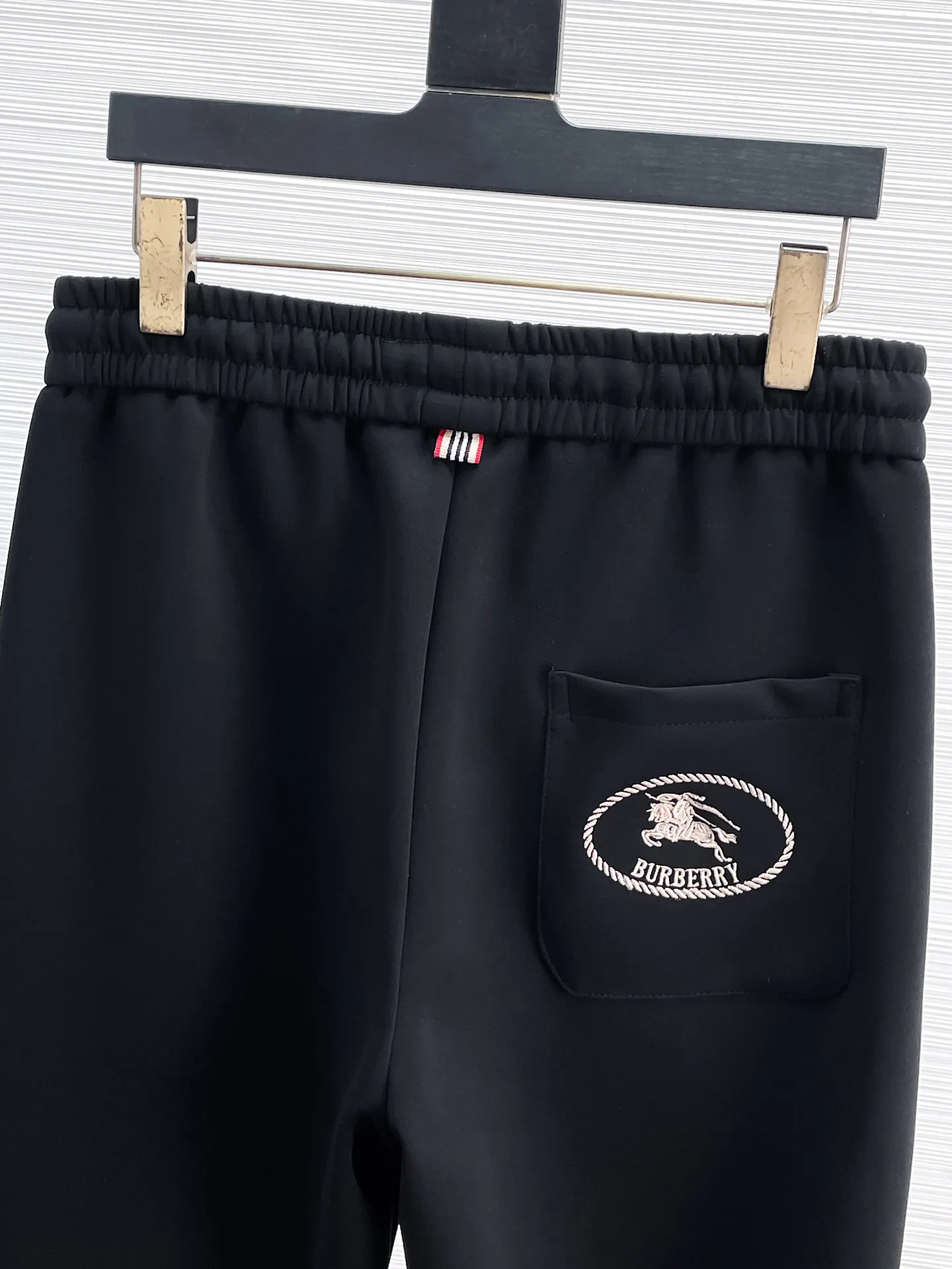 Logo-Embroidered Check-Trim Sweatpants D28014413 — view 5