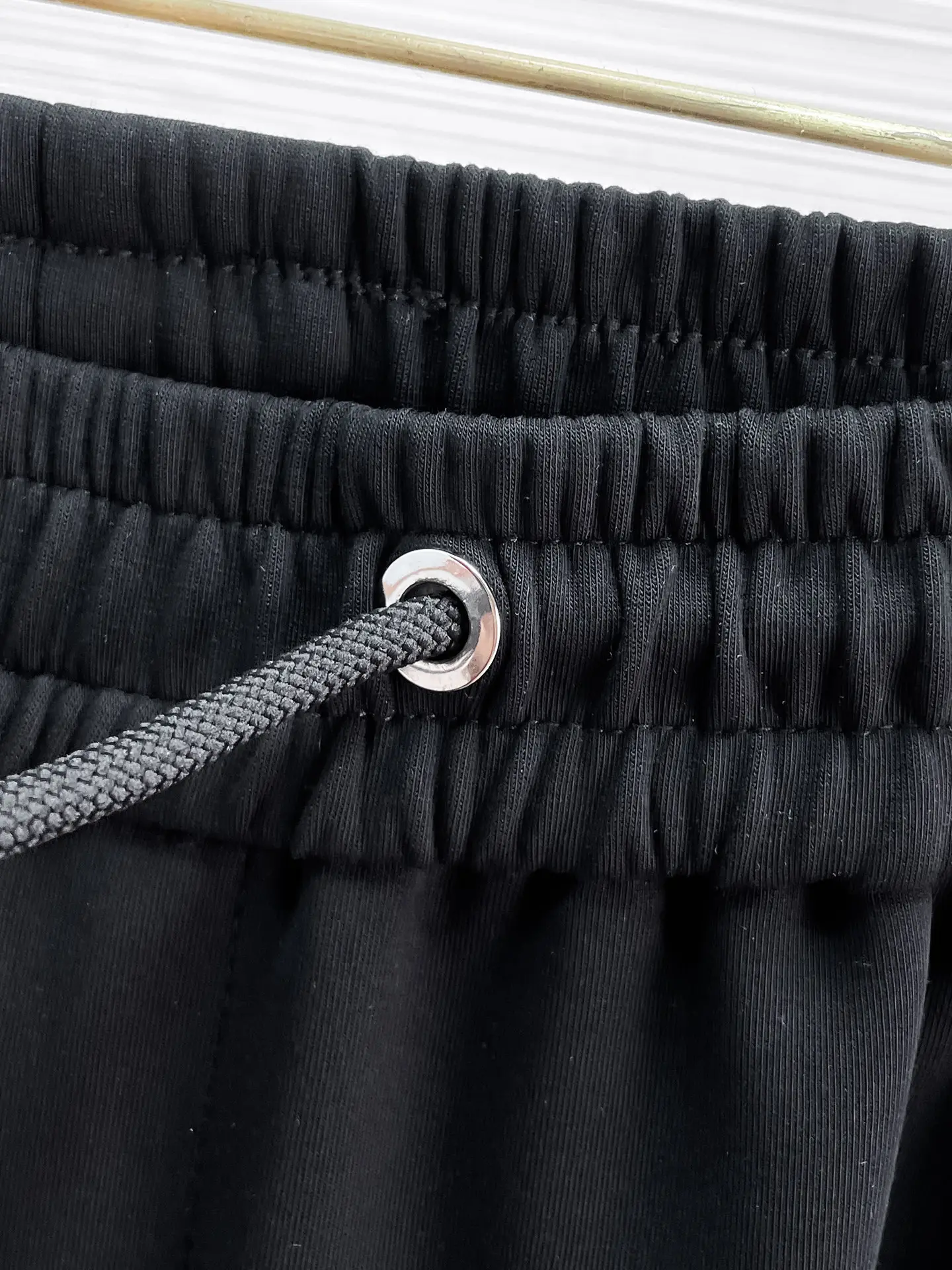 Logo-Appliqué Tapered Sweatpants D28014423 — view 7