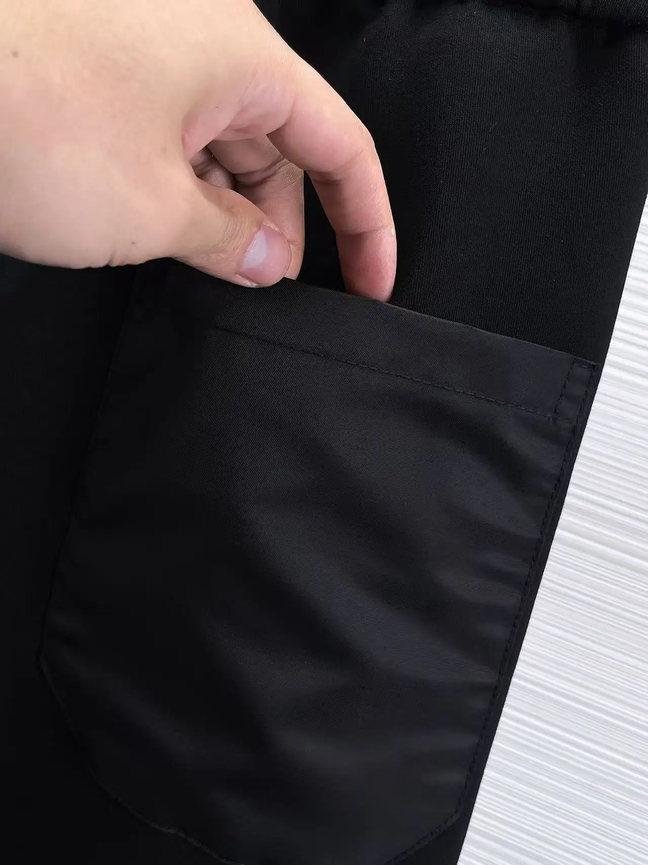 Logo-Appliquéd Technical Jersey Sweatpants D28014416 — view 6